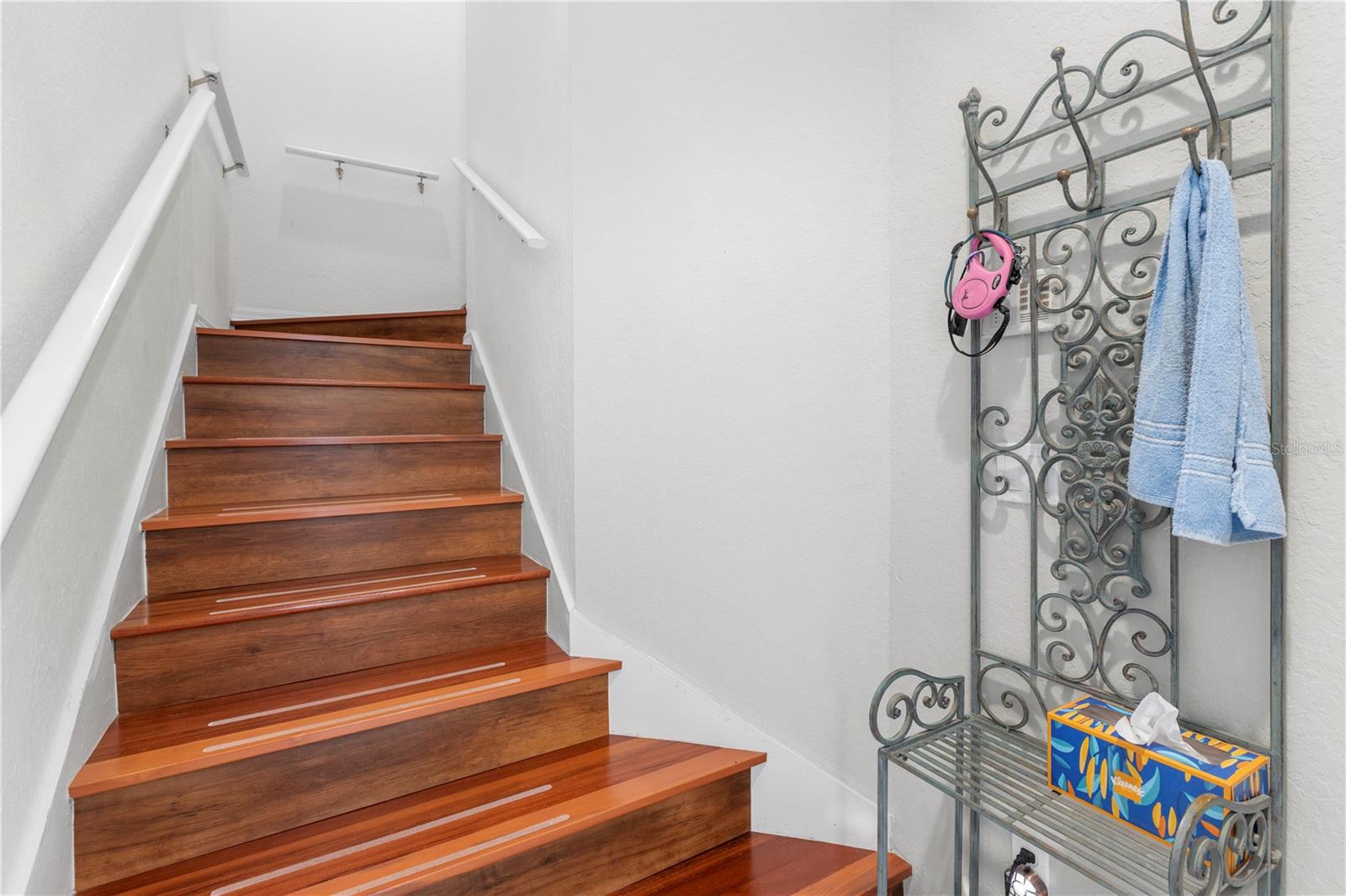 Image 11 of 42 For 22130 Little Lagoon Court 306