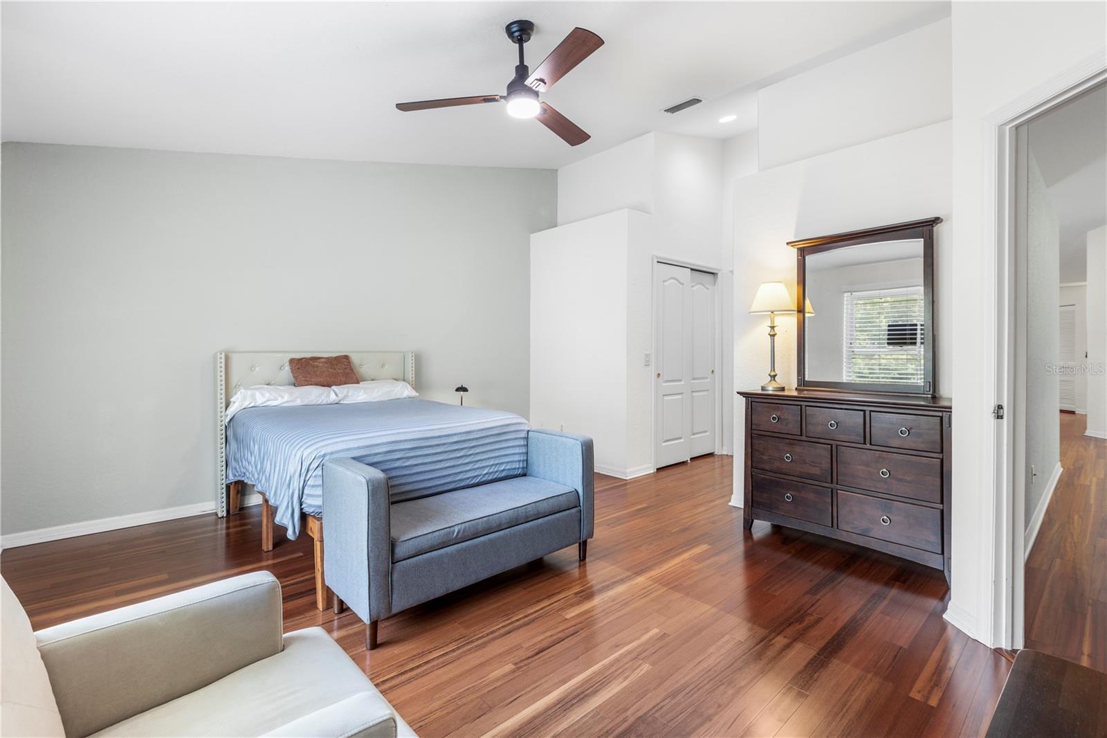 Image 17 of 42 For 22130 Little Lagoon Court 306