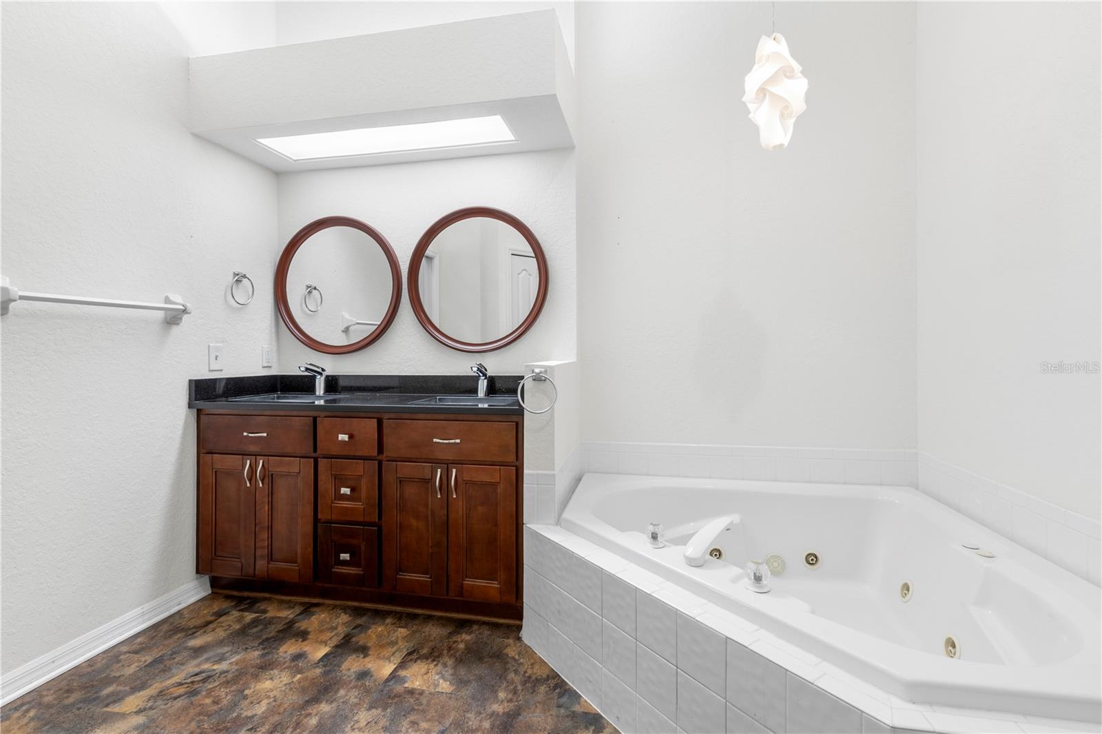 Image 21 of 42 For 22130 Little Lagoon Court 306