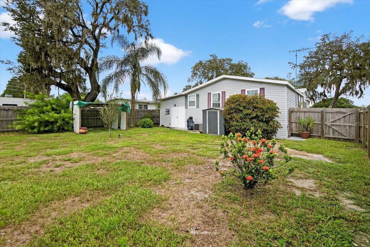 Image 45 of 54 For 4703 Coral Street