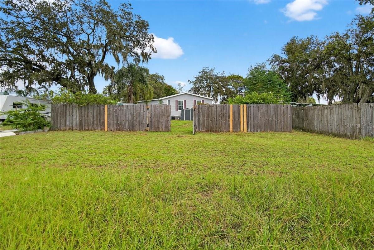 Image 46 of 54 For 4703 Coral Street