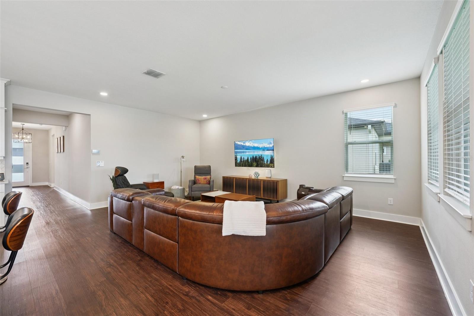 Image 10 of 41 For 7096 Heron Walk Lane