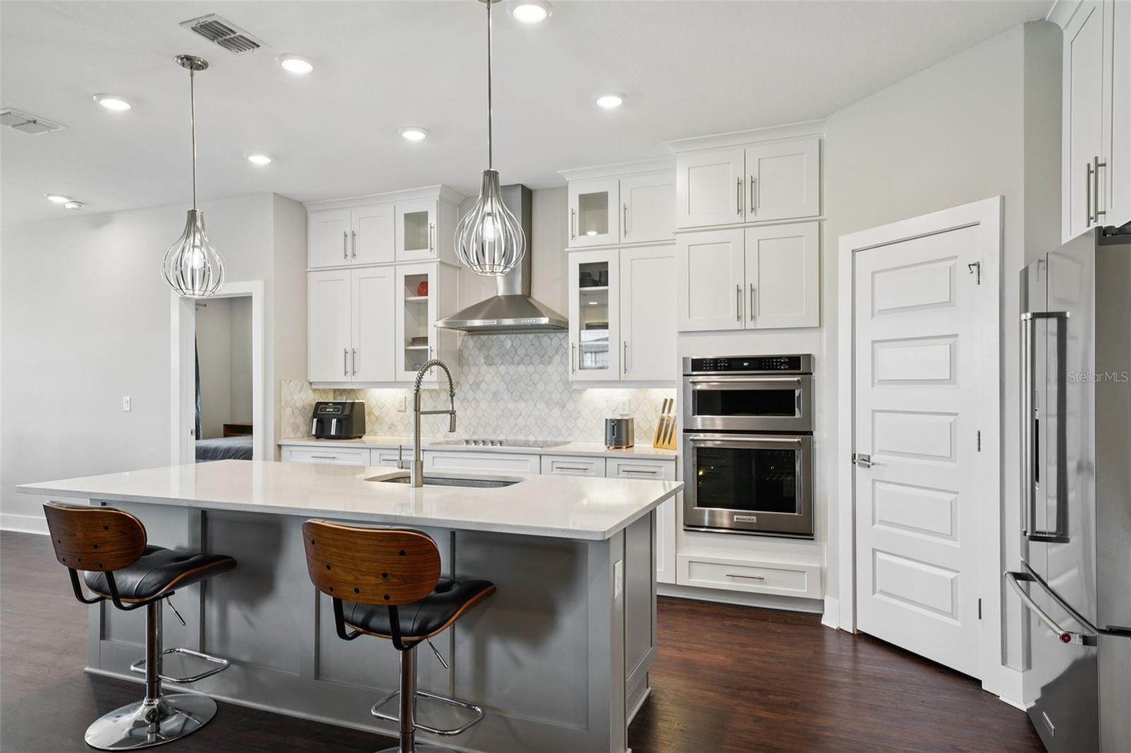 Image 16 of 41 For 7096 Heron Walk Lane