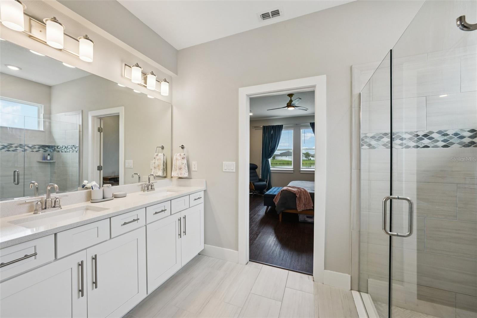 Image 20 of 41 For 7096 Heron Walk Lane