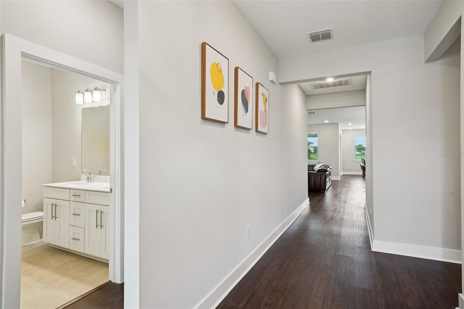 Image 25 of 41 For 7096 Heron Walk Lane