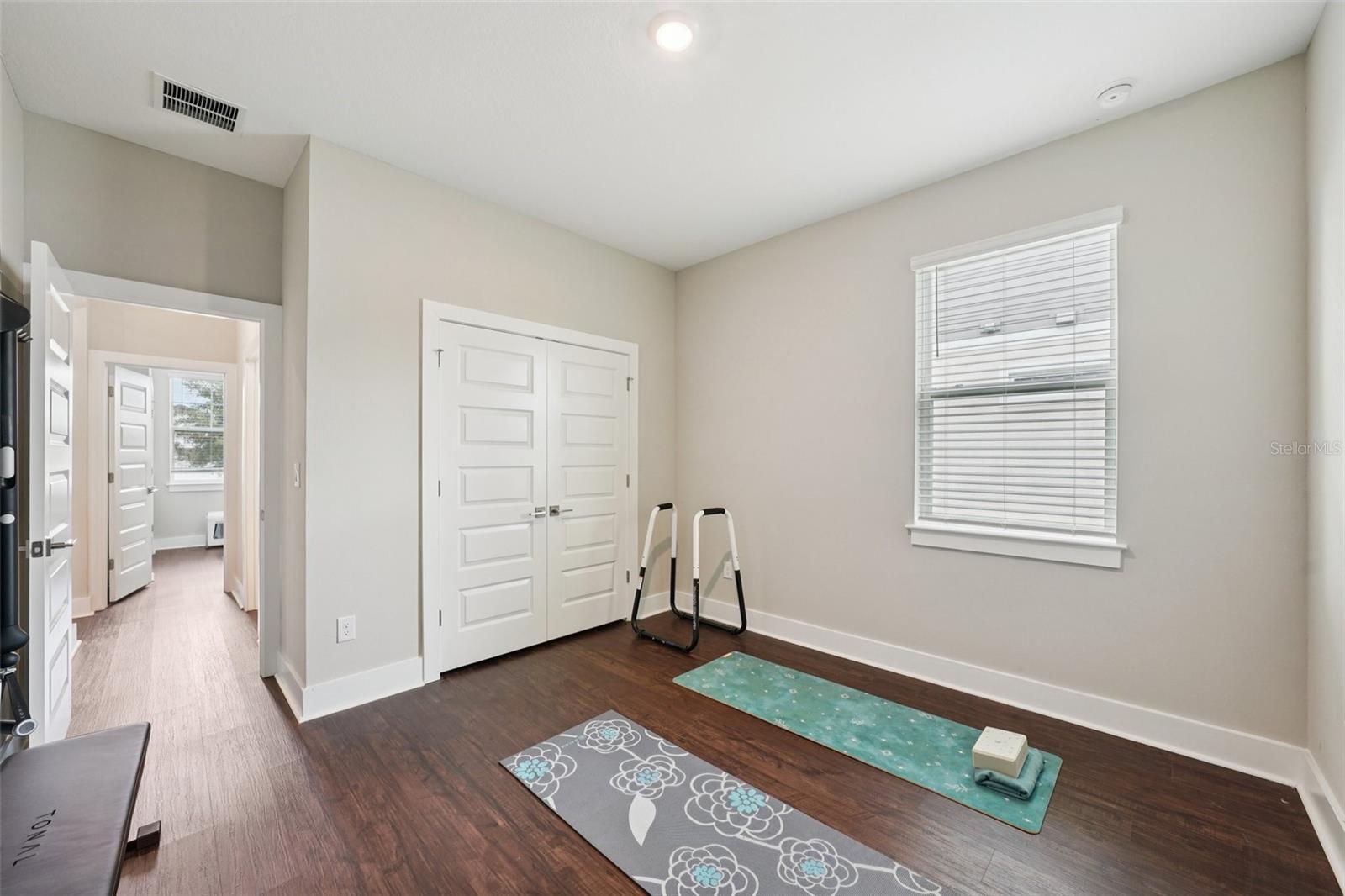 Image 27 of 41 For 7096 Heron Walk Lane