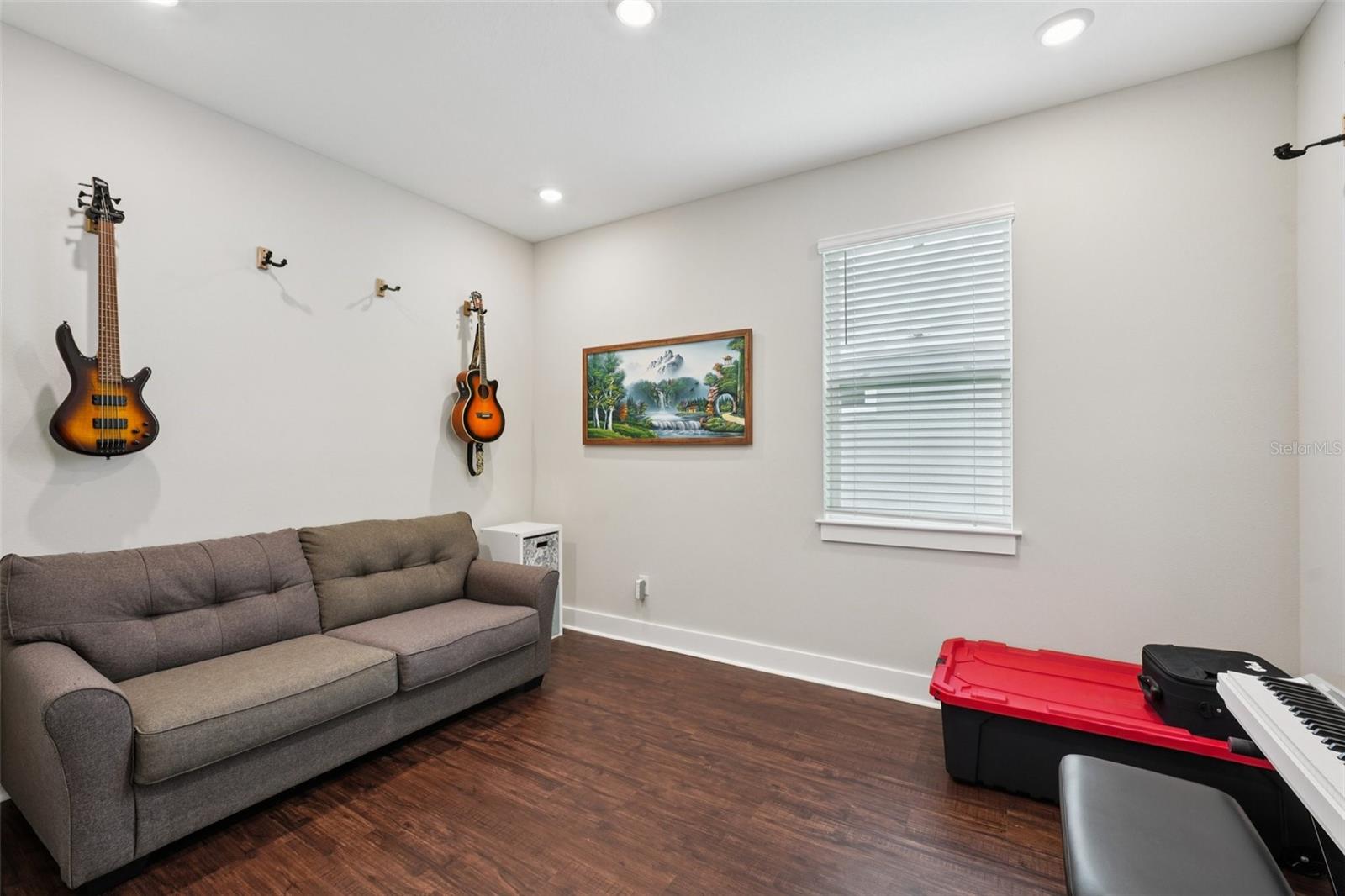 Image 33 of 41 For 7096 Heron Walk Lane