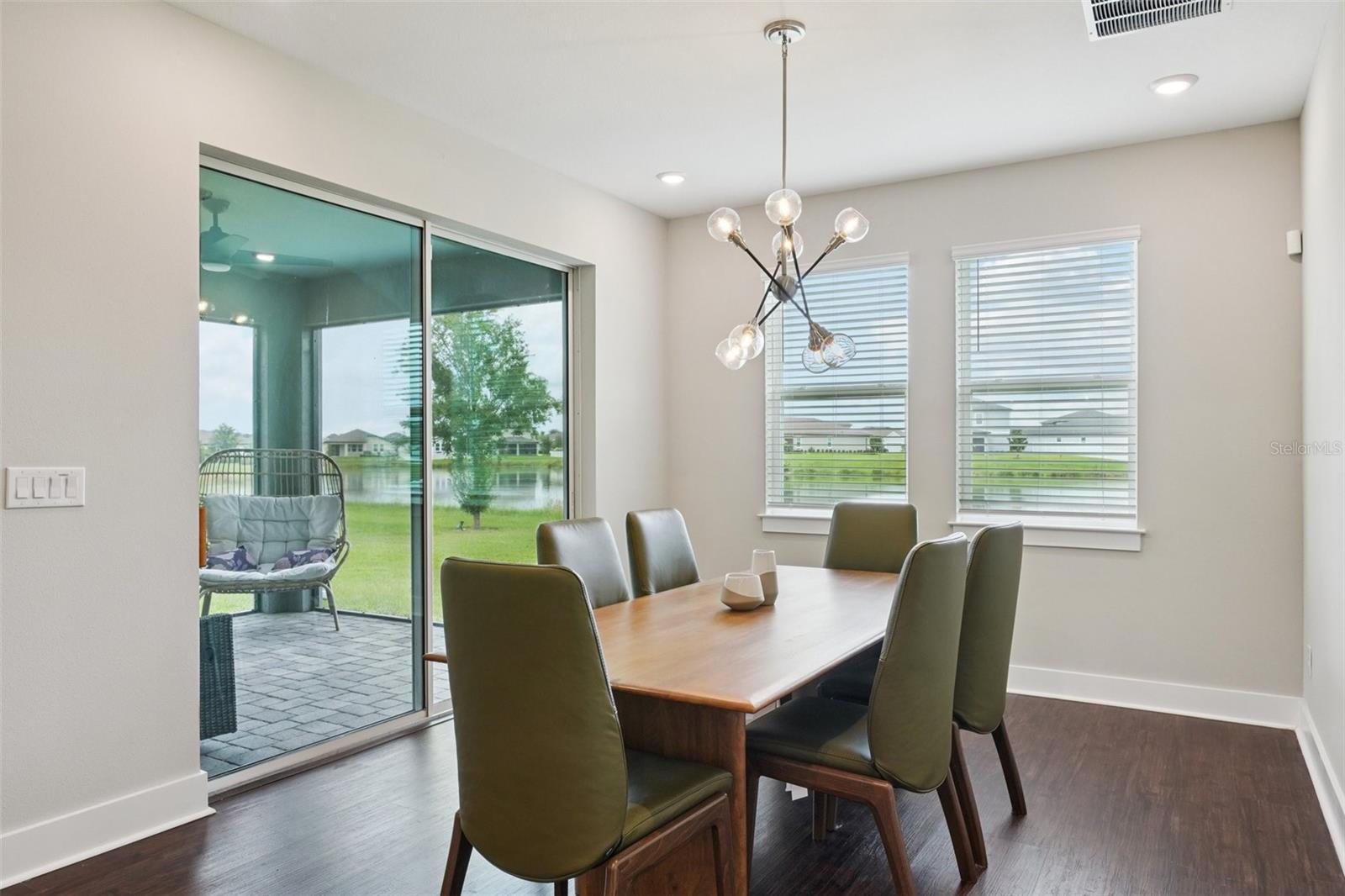 Image 5 of 41 For 7096 Heron Walk Lane