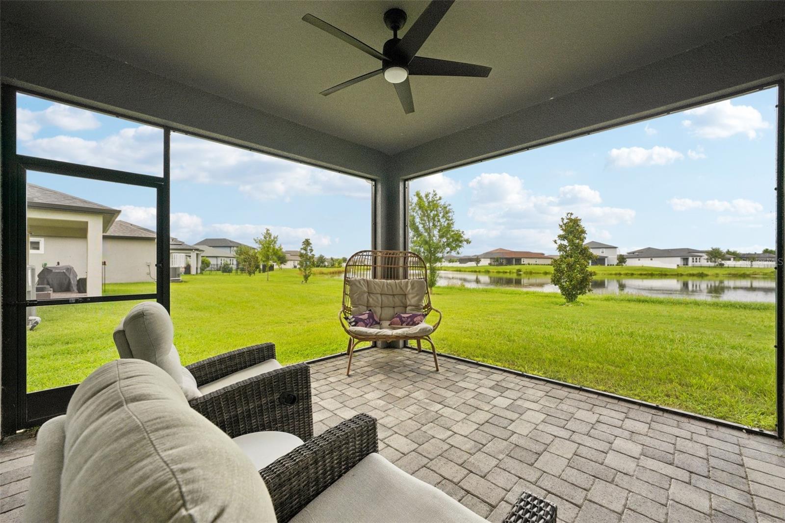 Image 6 of 41 For 7096 Heron Walk Lane