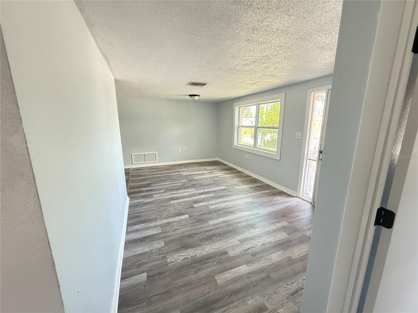 Image 31 of 33 For 7236 San Carlos Drive