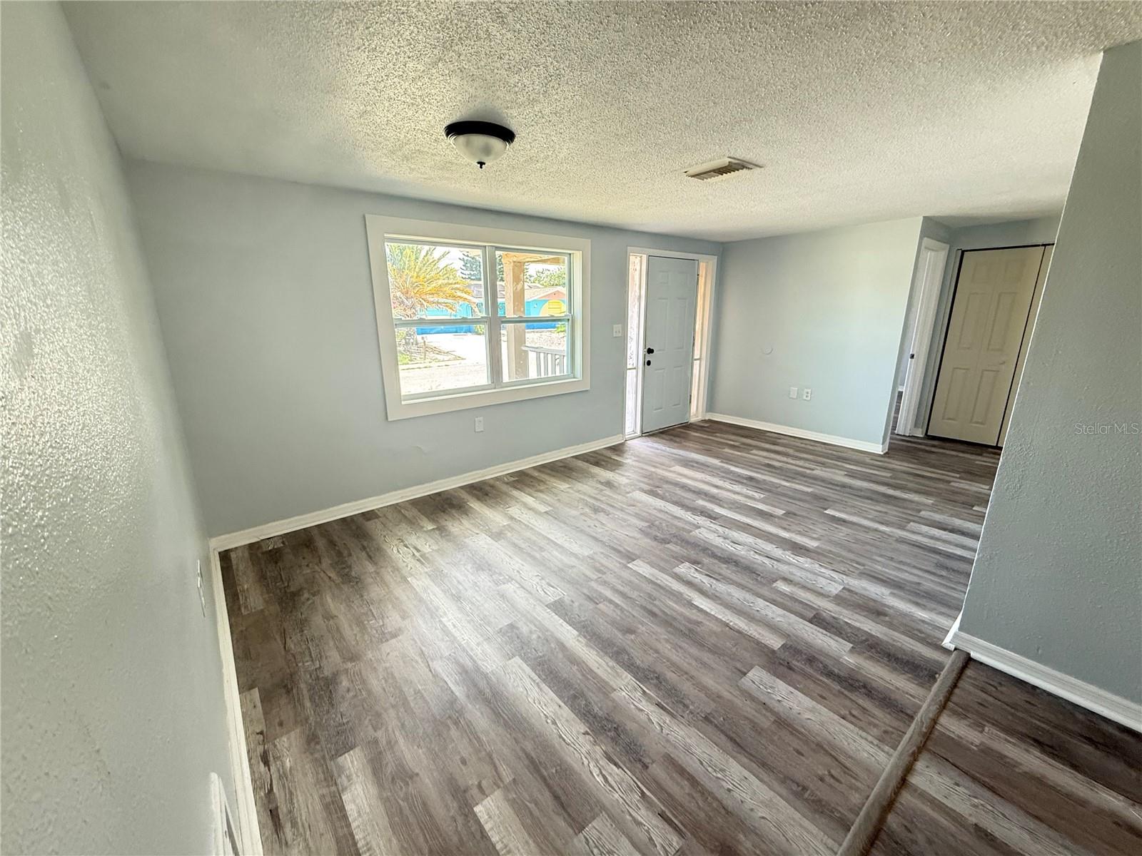 Image 32 of 33 For 7236 San Carlos Drive