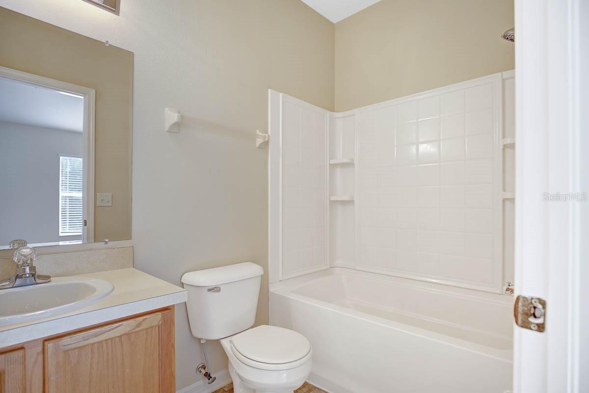 Image 10 of 22 For 15909 Fishhawk View Drive