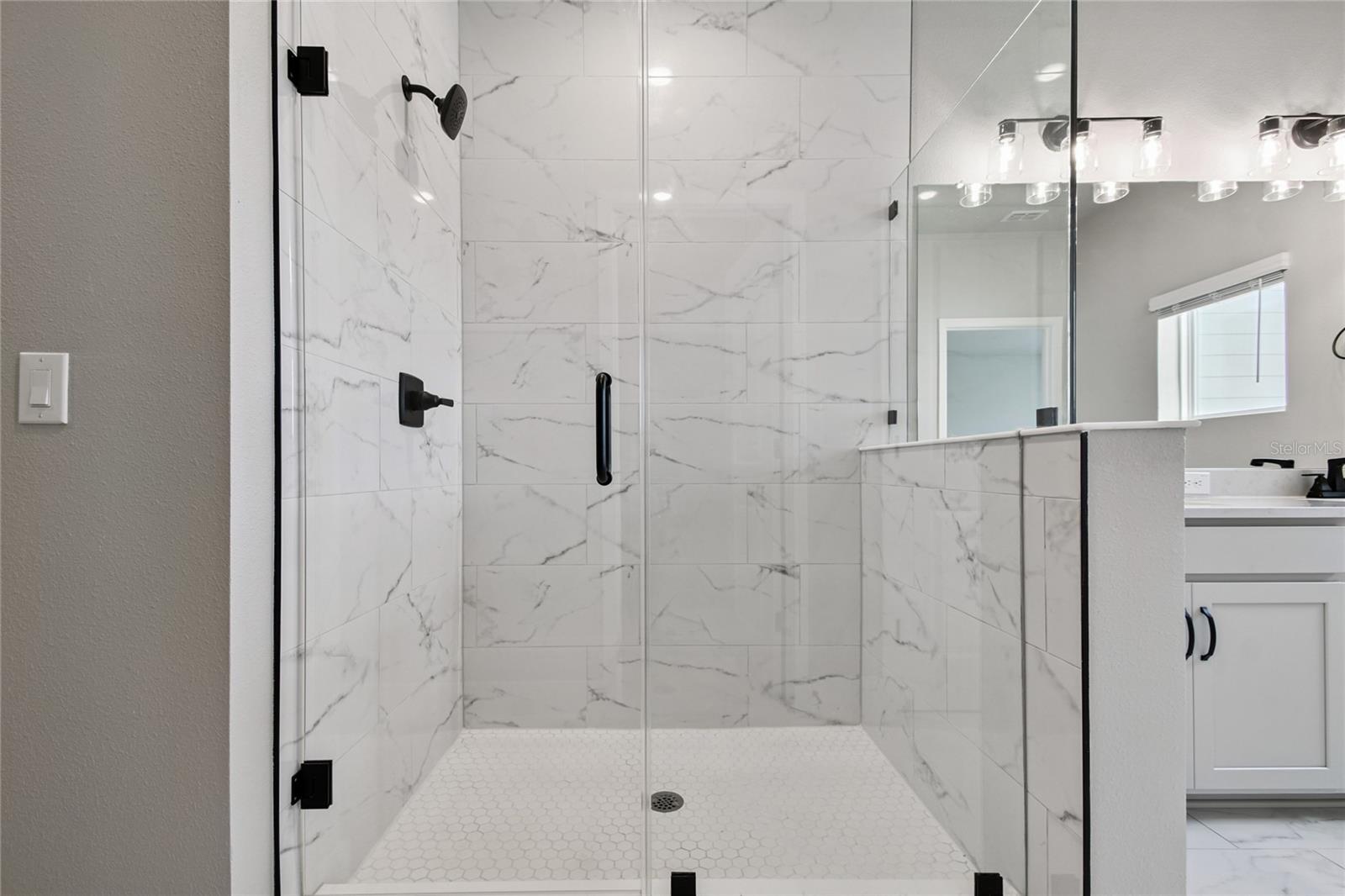 Image 25 of 46 For 11746 Full Moon Loop