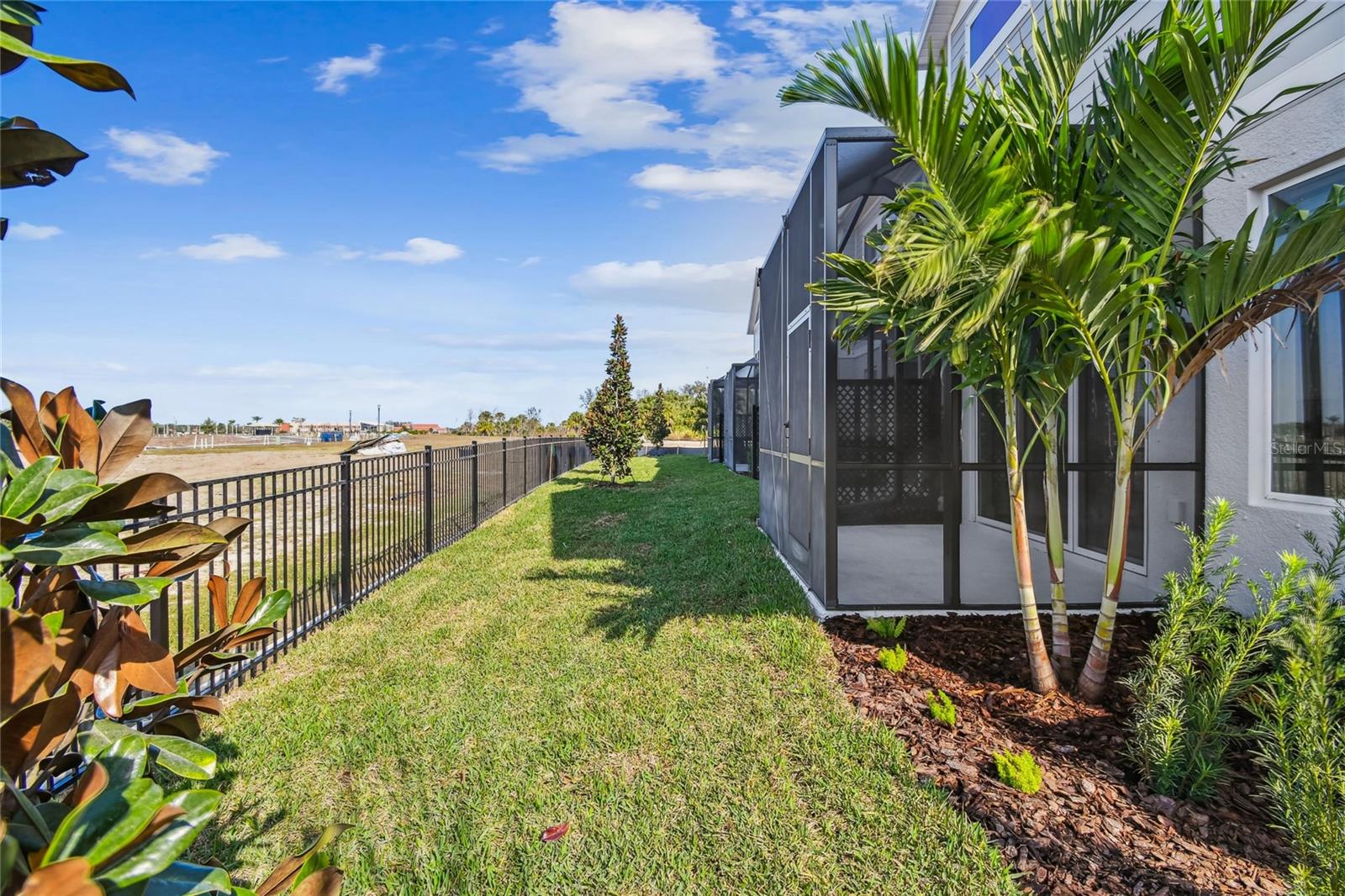 Image 45 of 46 For 11746 Full Moon Loop