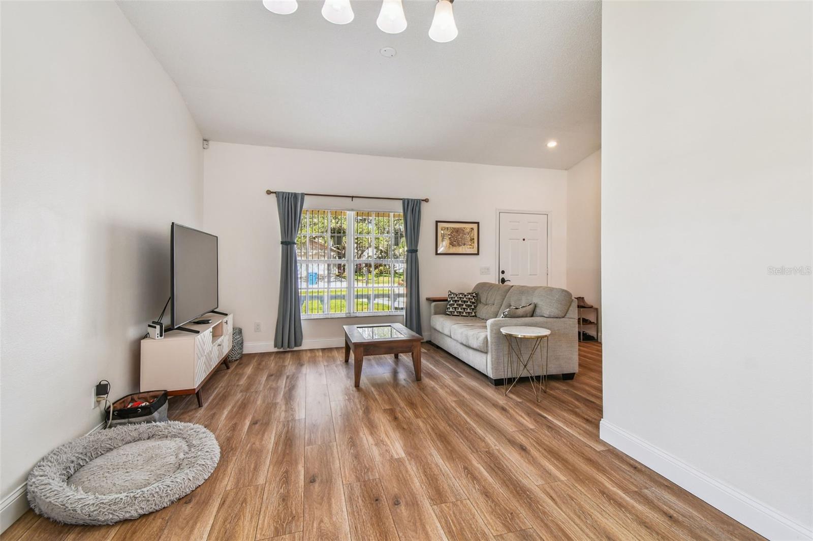 Image 24 of 69 For 13413 Bellingham Drive