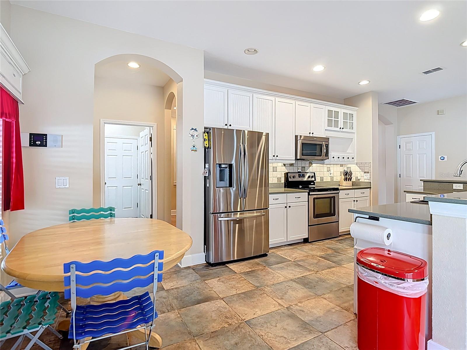 Listing photo id 10 for 12152 Southbridge Terrace