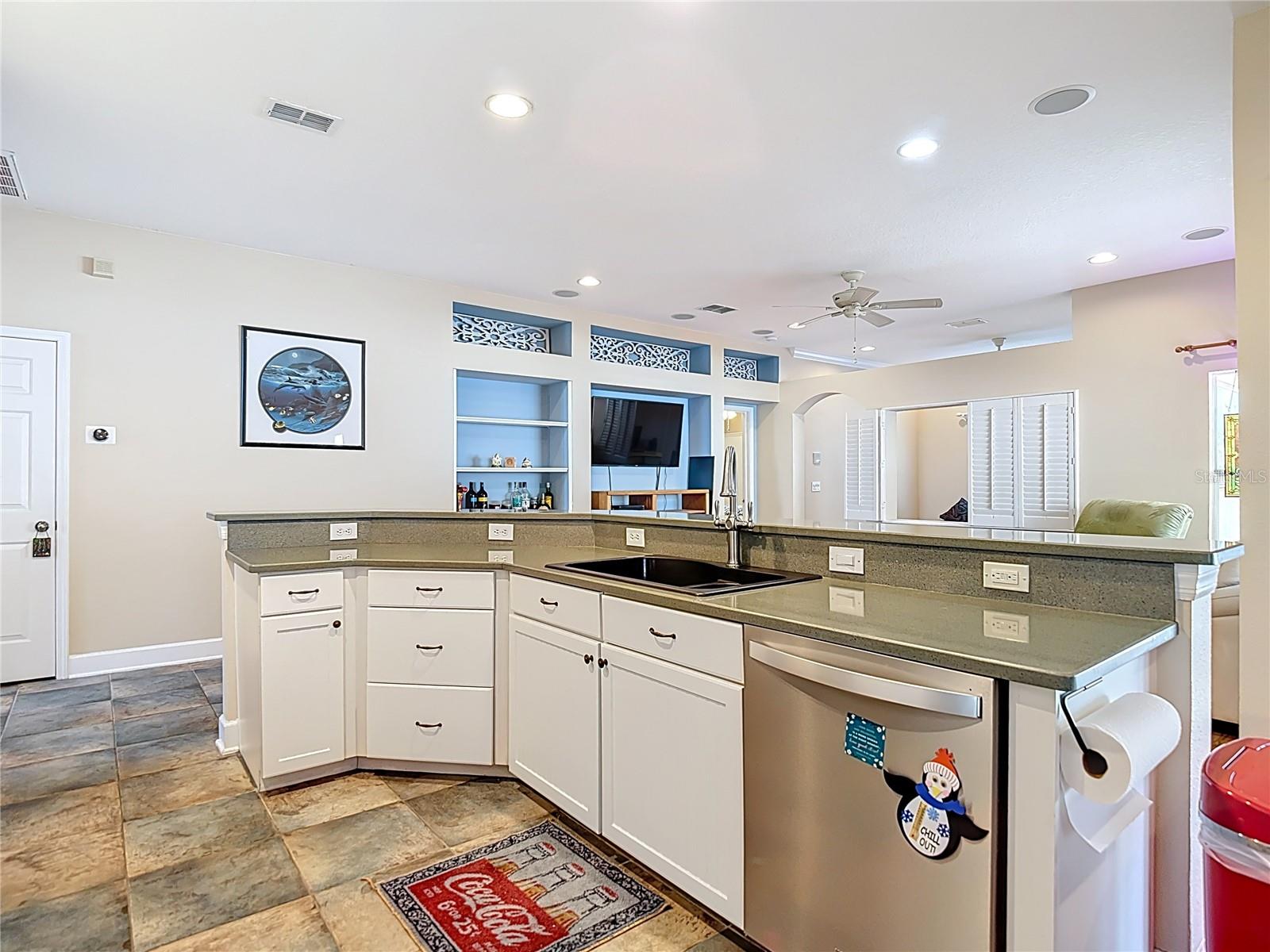Listing photo id 13 for 12152 Southbridge Terrace