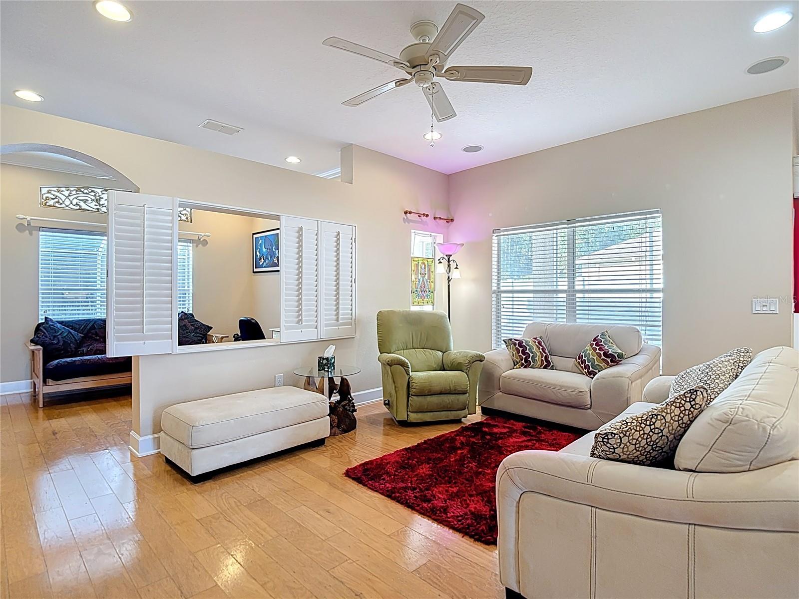 Listing photo id 15 for 12152 Southbridge Terrace