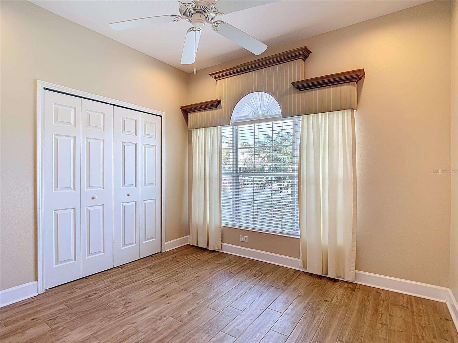 Listing photo id 22 for 12152 Southbridge Terrace