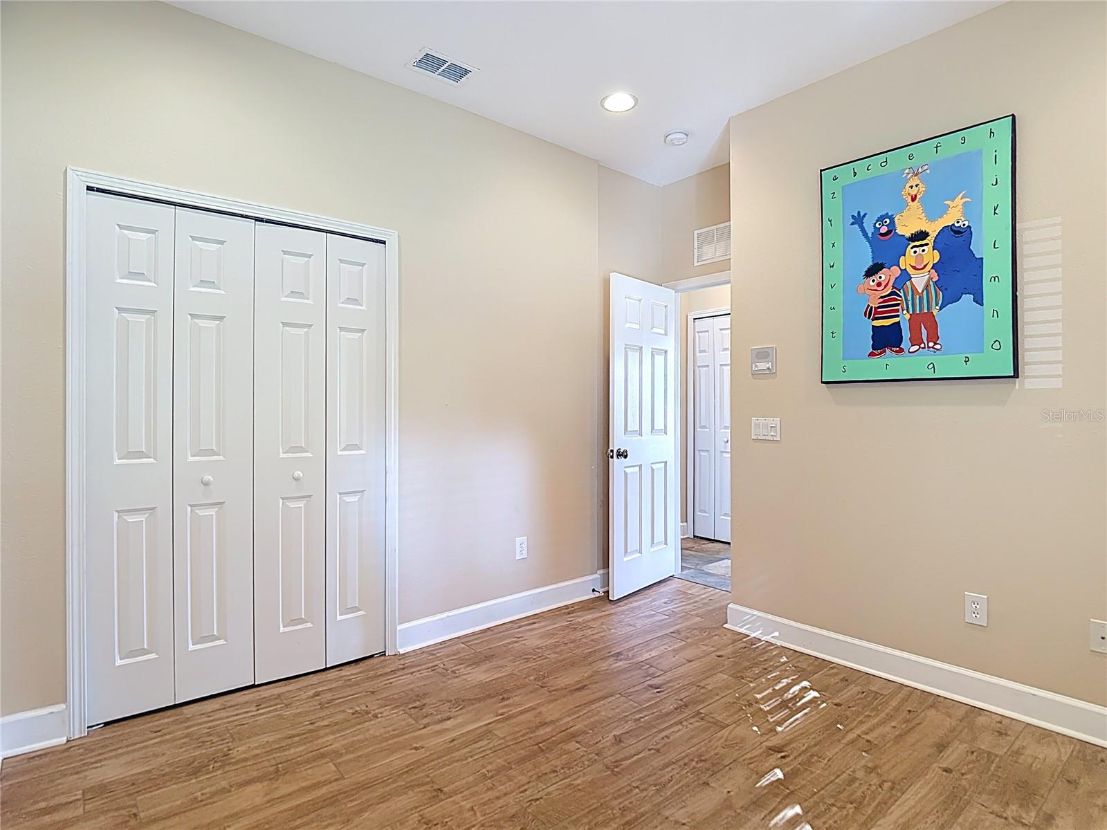 Listing photo id 28 for 12152 Southbridge Terrace