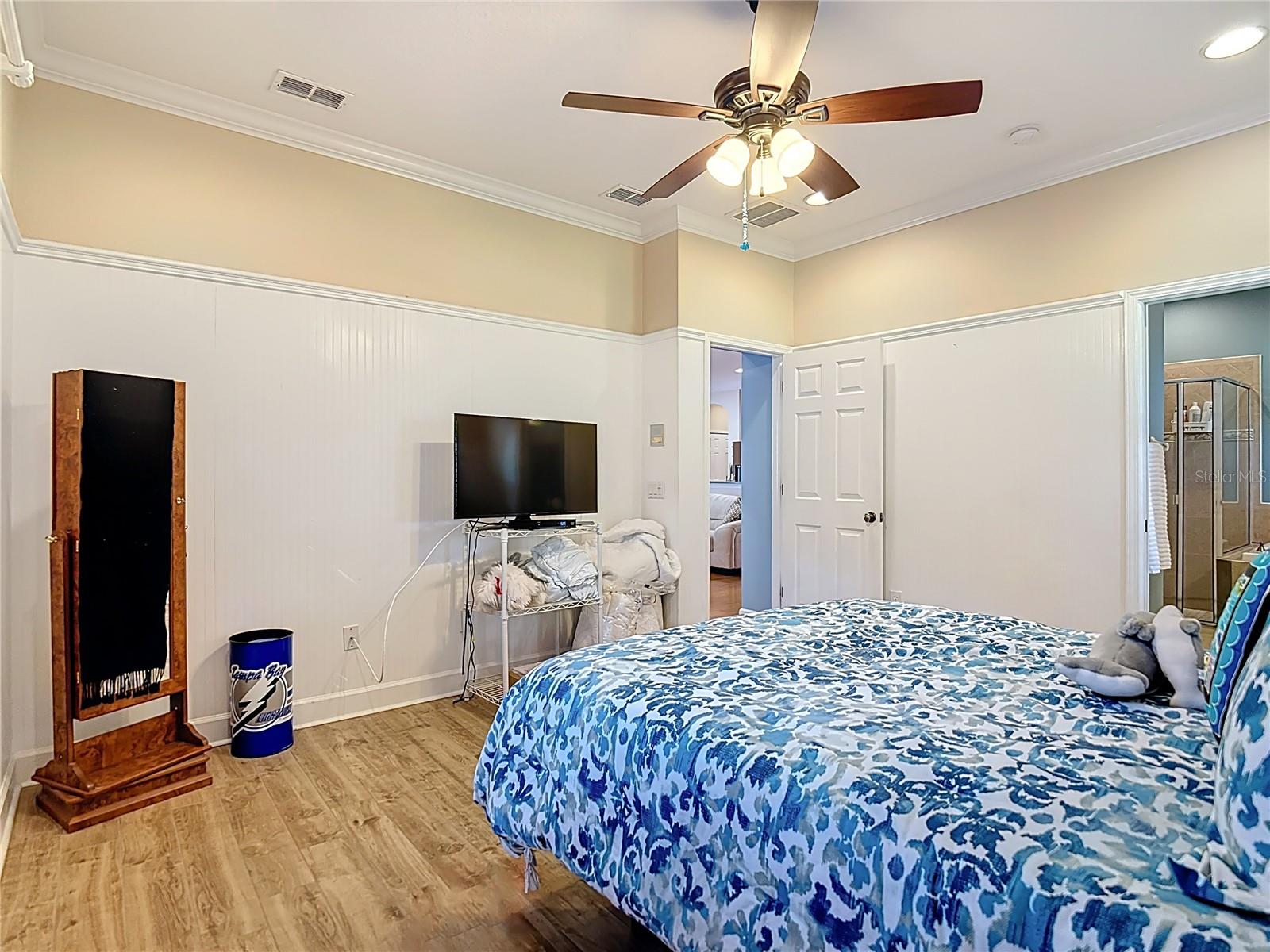 Listing photo id 33 for 12152 Southbridge Terrace