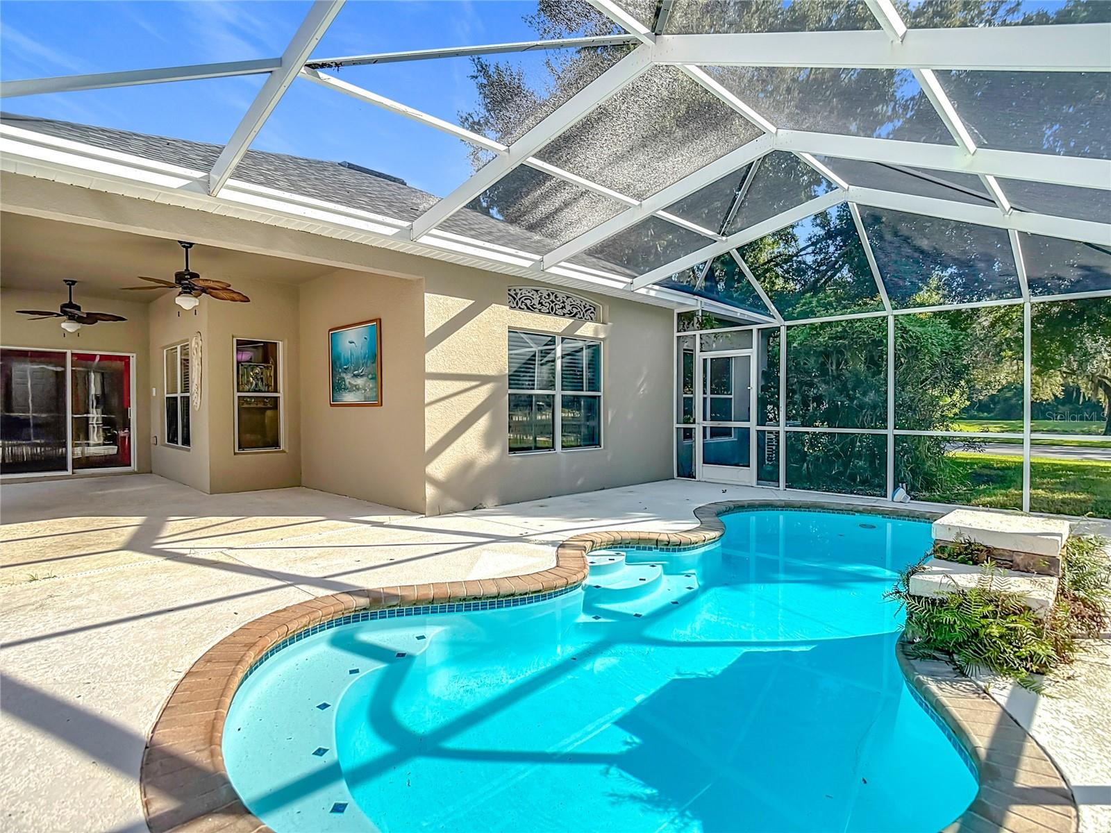 Listing photo id 43 for 12152 Southbridge Terrace