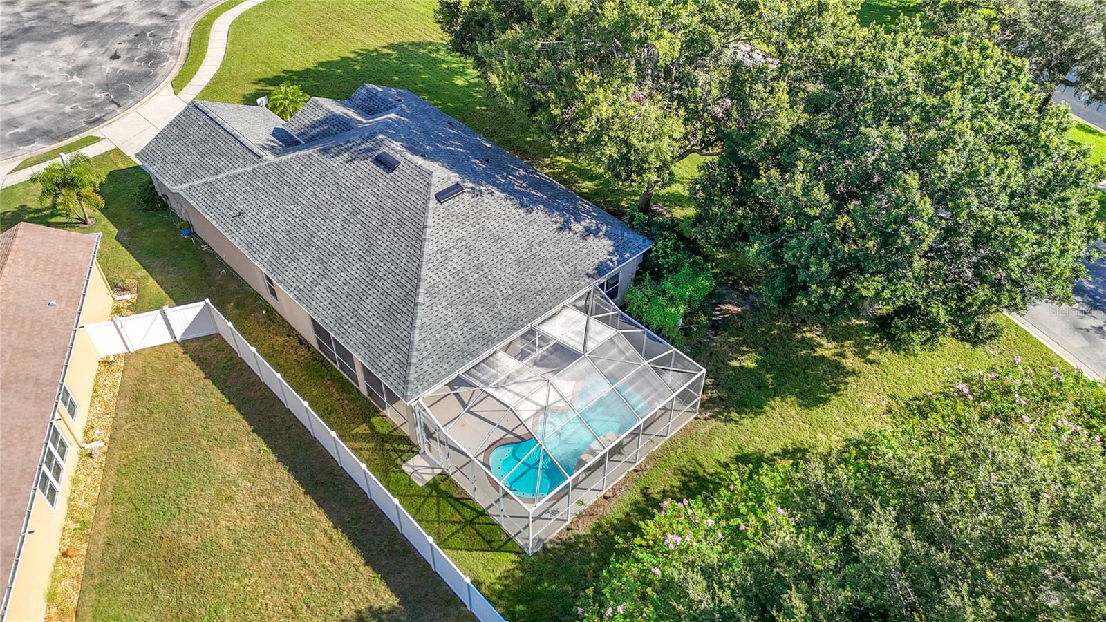 Listing photo id 46 for 12152 Southbridge Terrace