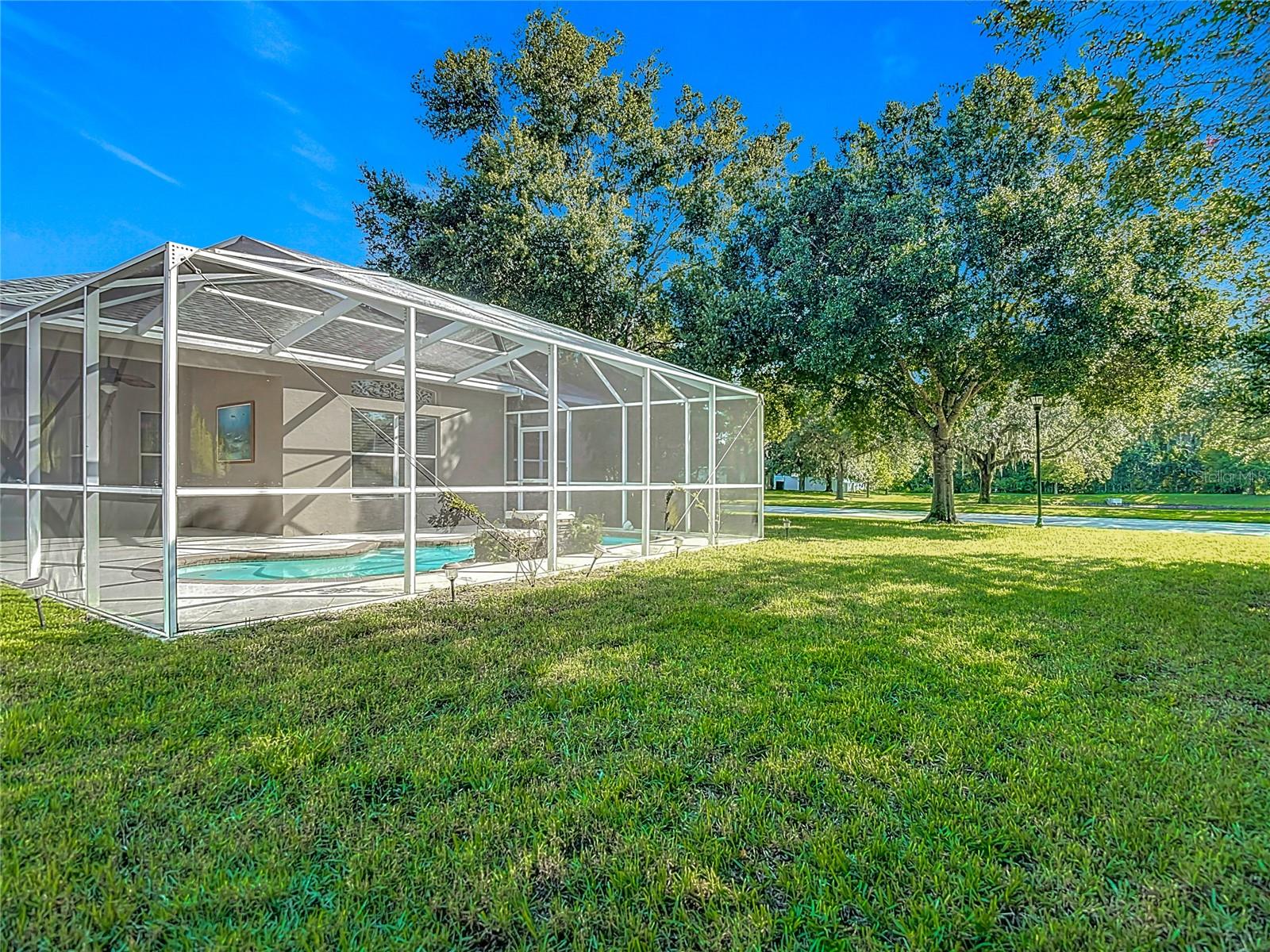 Listing photo id 56 for 12152 Southbridge Terrace