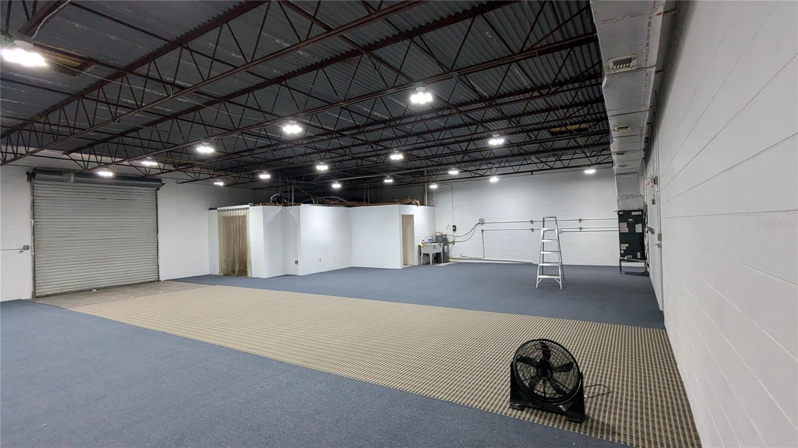 Image 3 of 8 For 11920 31st Court N