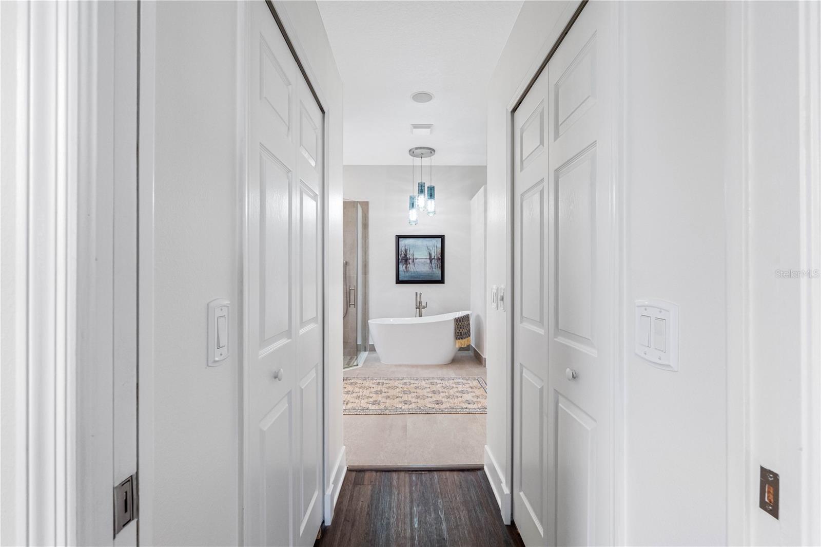 Image 15 of 48 For 804 Charles Boulevard