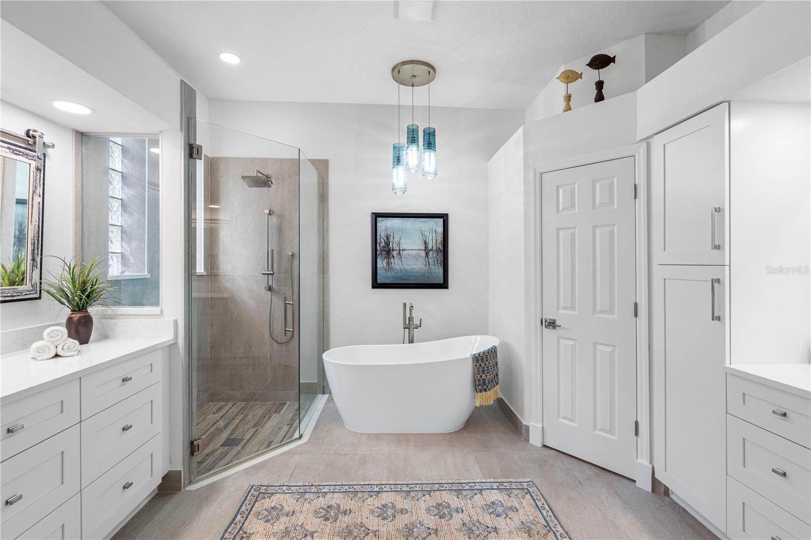 Image 16 of 48 For 804 Charles Boulevard