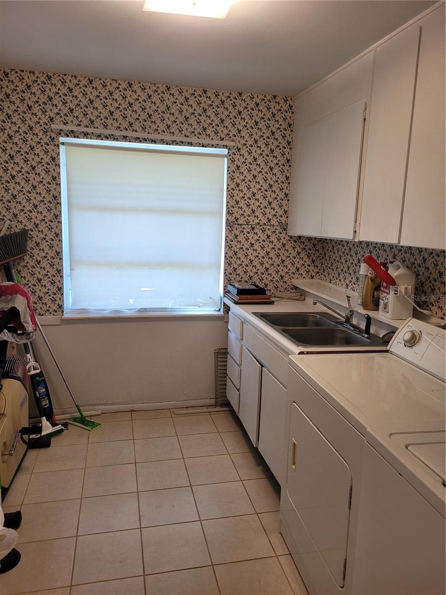 Image 14 of 22 For 1408 Nashua Circle