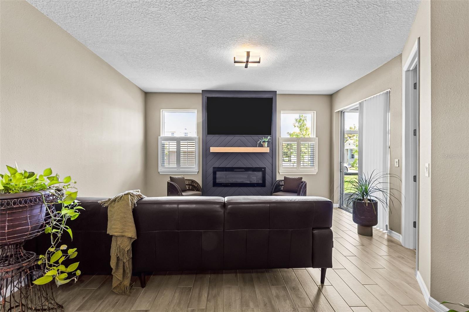 Image 11 of 44 For 5293 Neil Drive