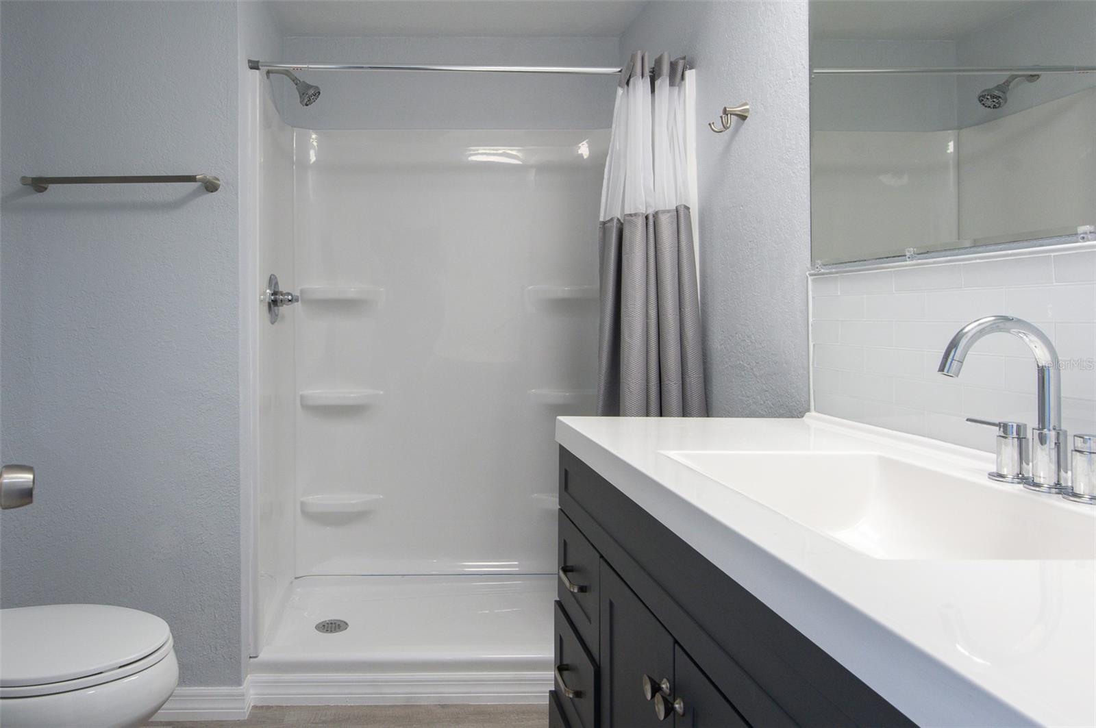 Image 9 of 26 For 460 Mount Oak Avenue Ne 745