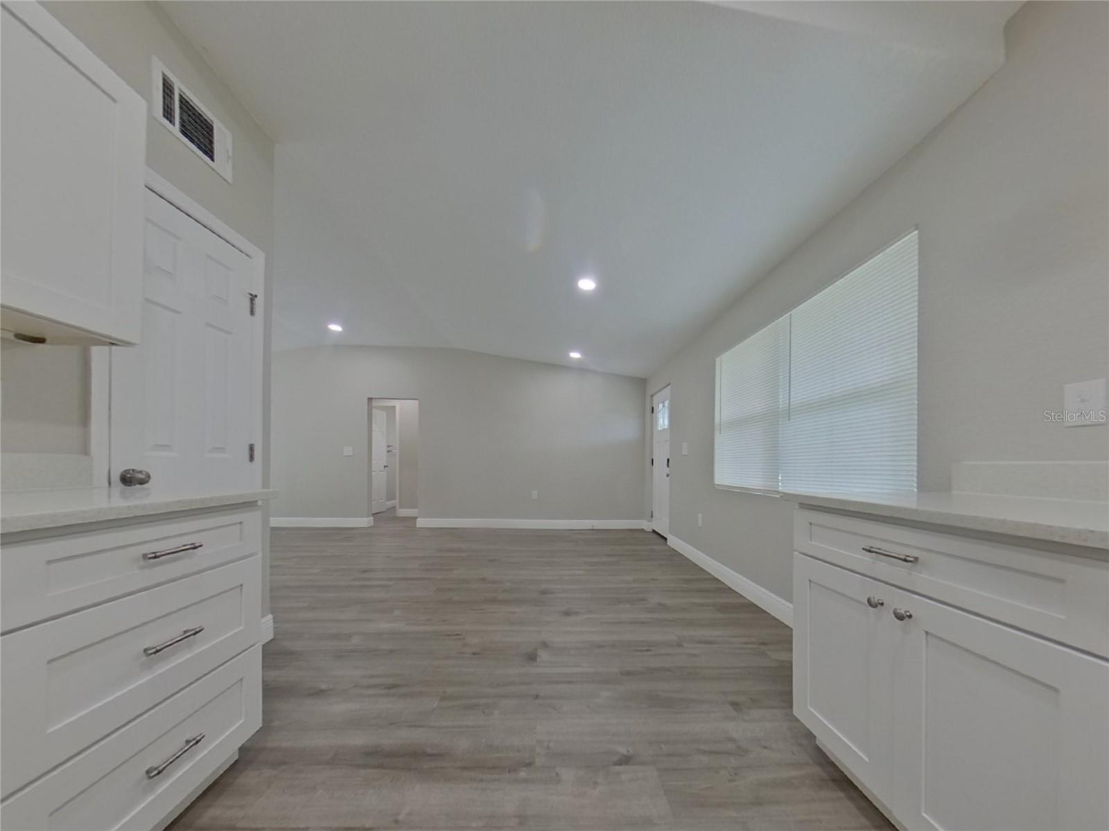 Image 18 of 20 For 2625 Nova Drive