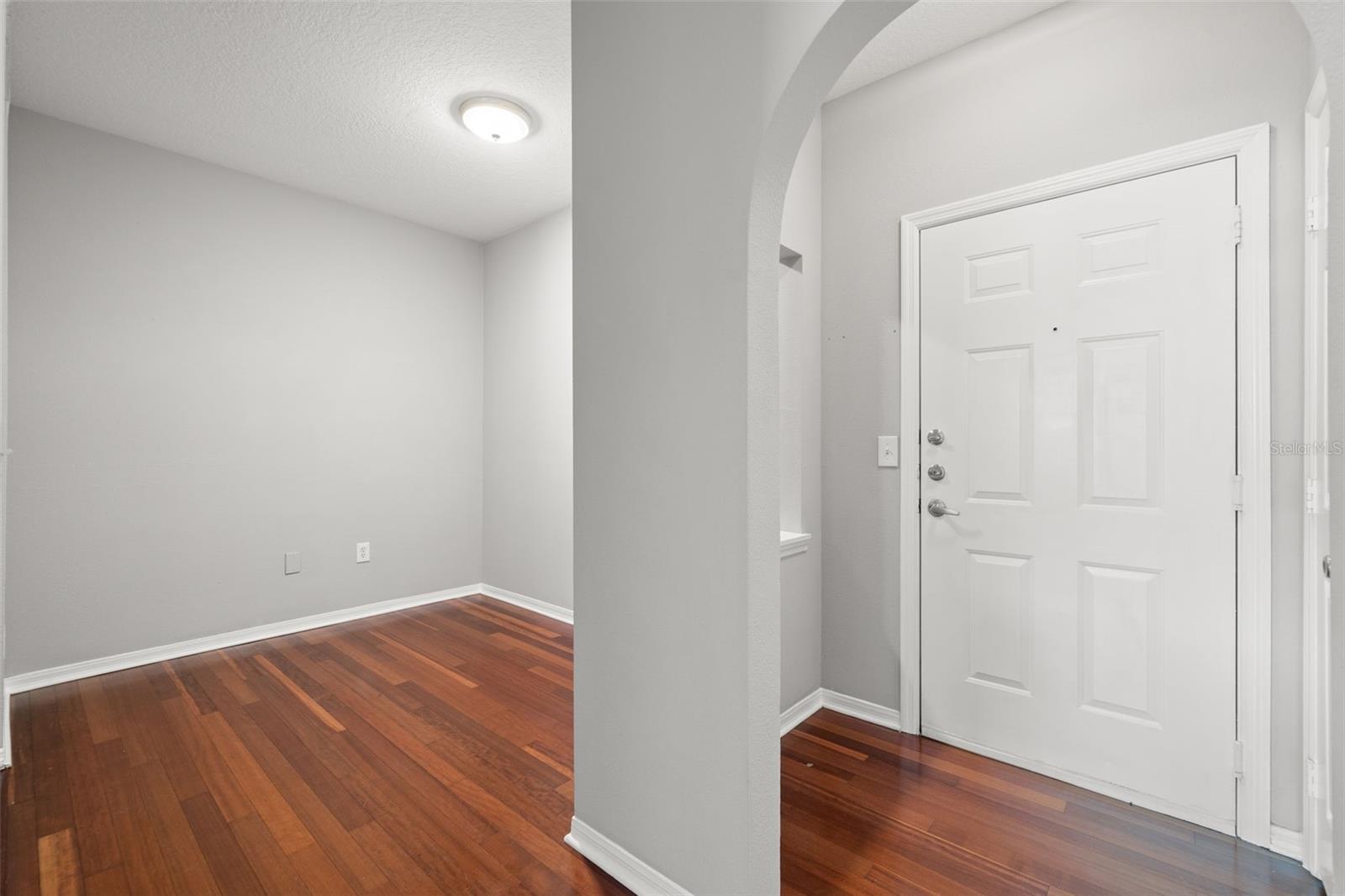 Image 3 of 40 For 501 Knights Run Avenue 2314
