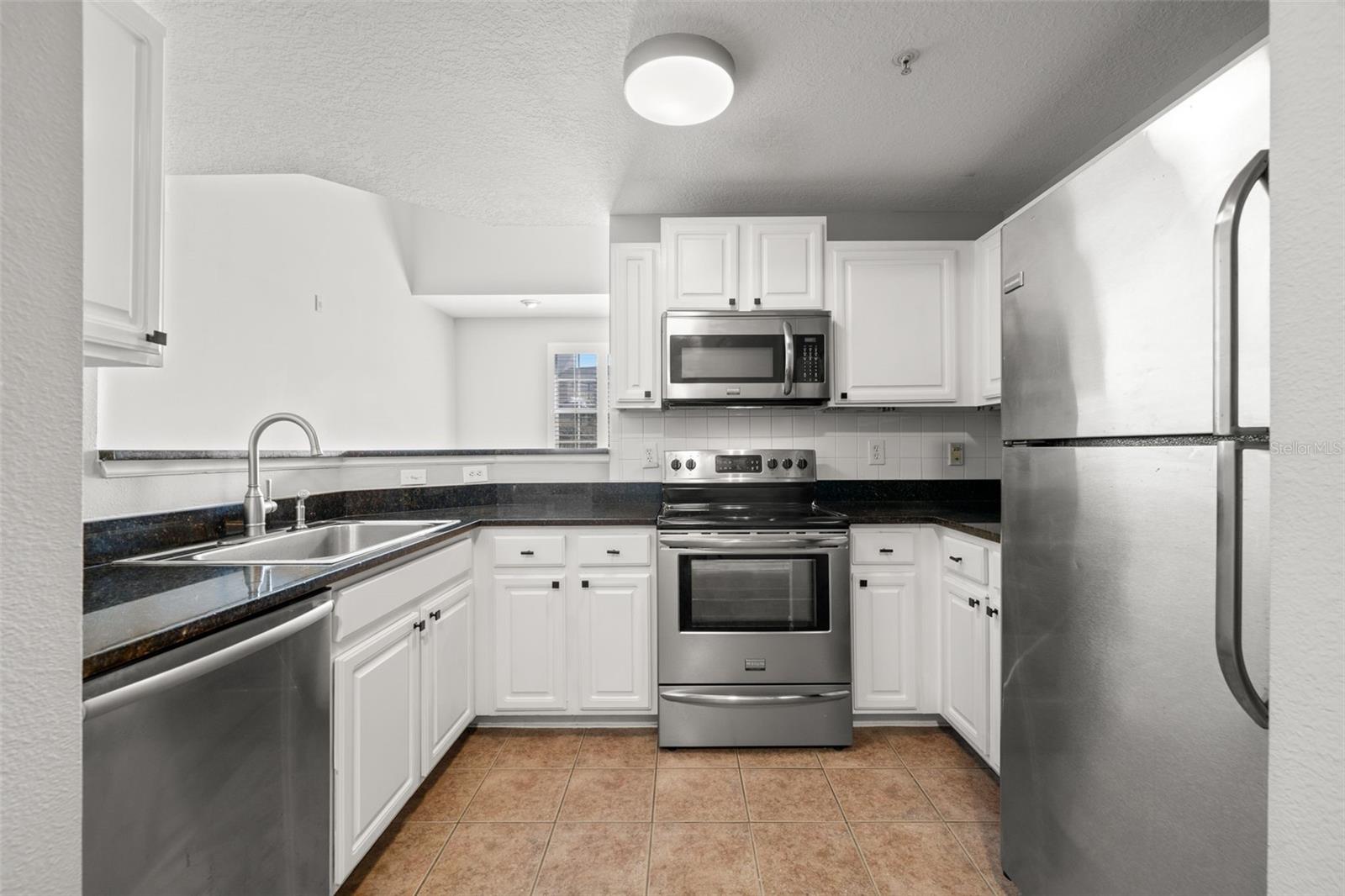 Image 5 of 40 For 501 Knights Run Avenue 2314