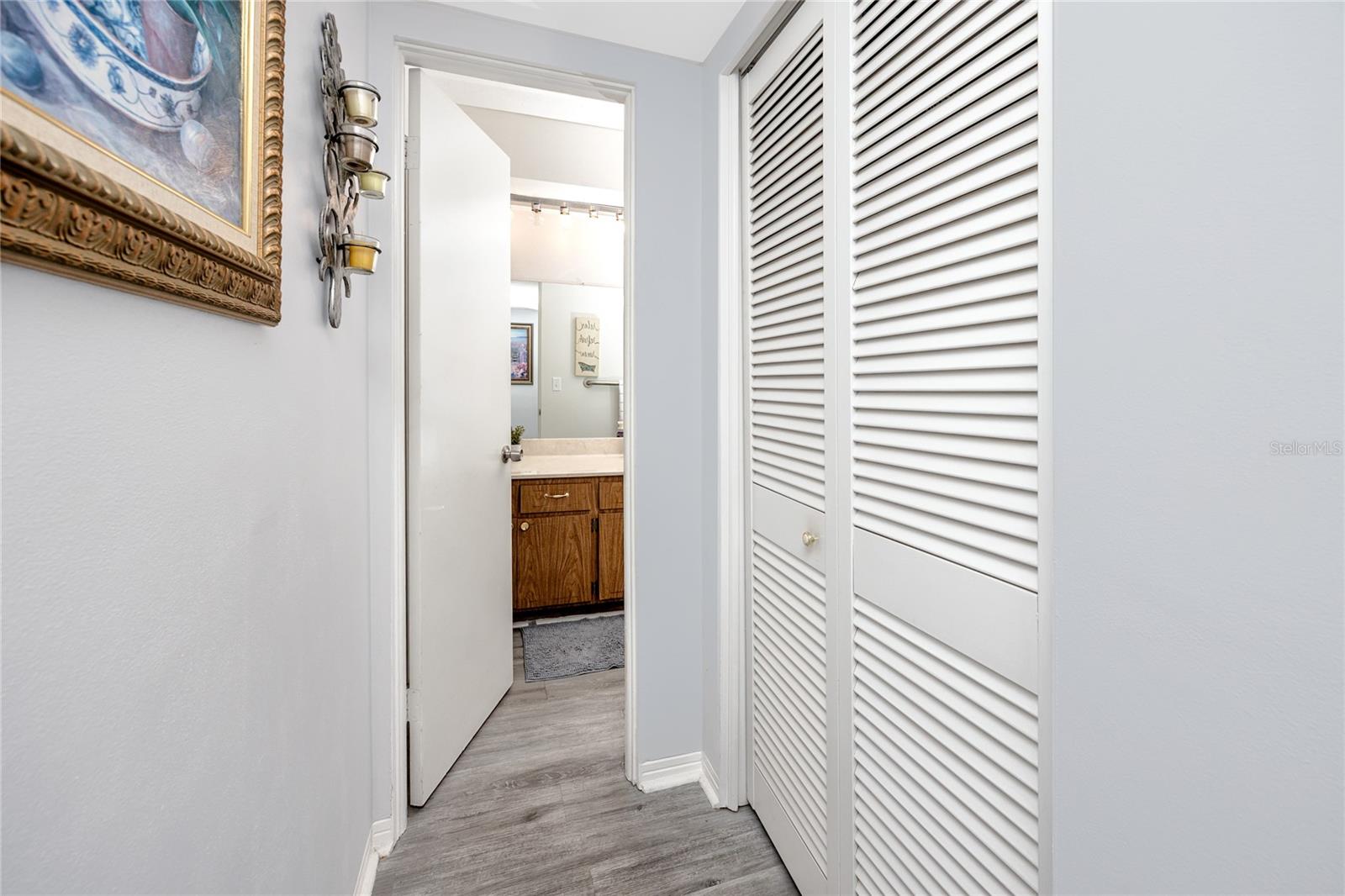 Image 35 of 50 For 8651 10th Street N 118