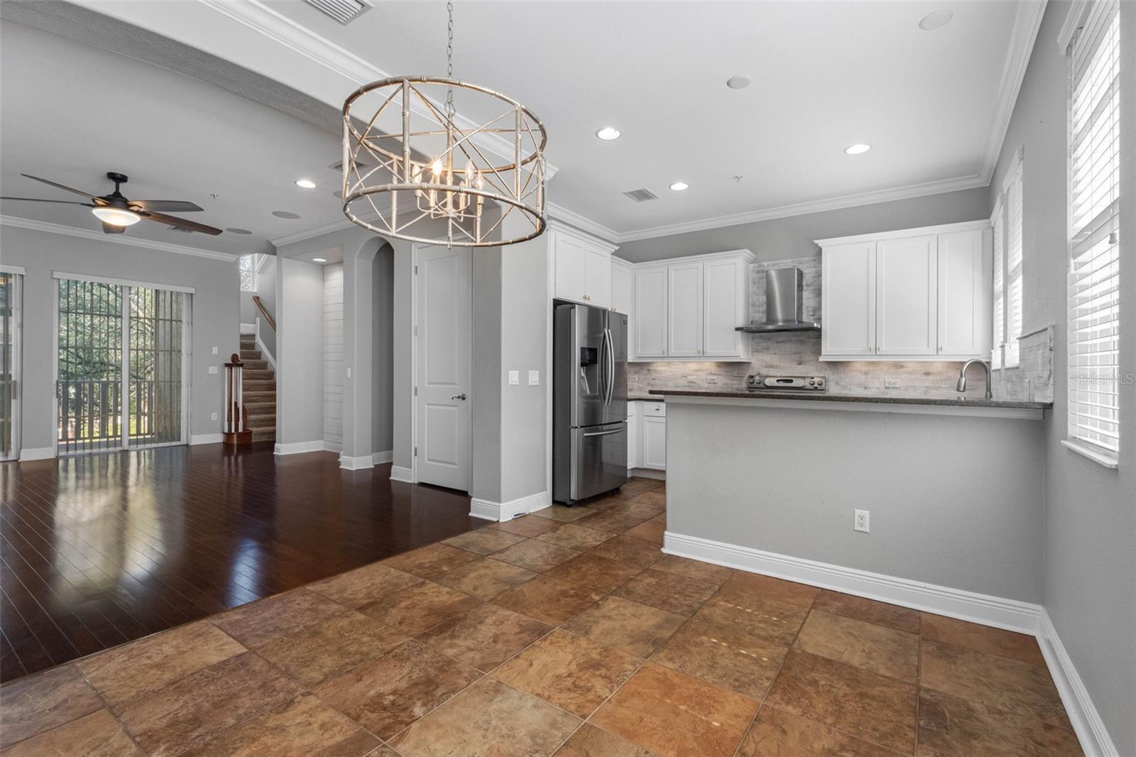 Image 16 of 54 For 5902 Printery Street 102