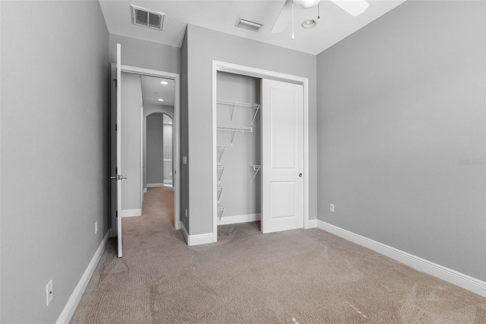 Image 32 of 54 For 5902 Printery Street 102