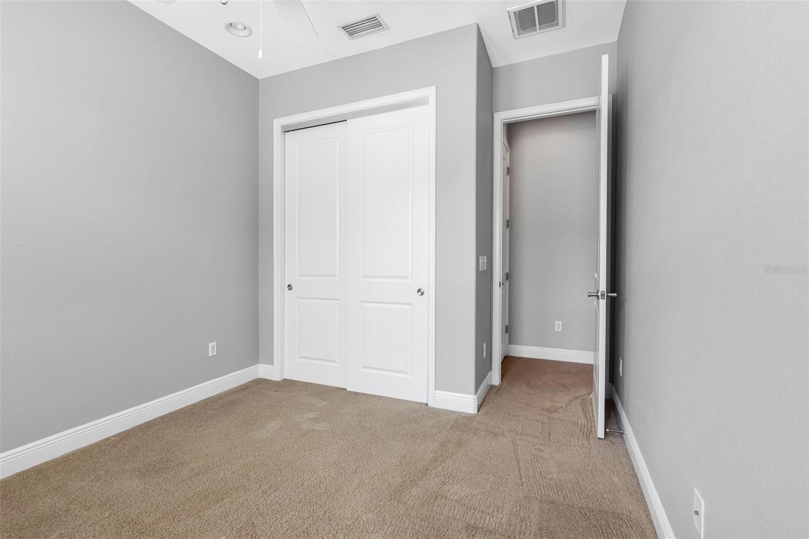 Image 35 of 54 For 5902 Printery Street 102