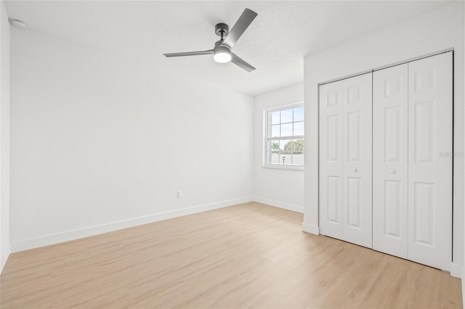 Image 34 of 53 For 11379 Brookgreen Drive