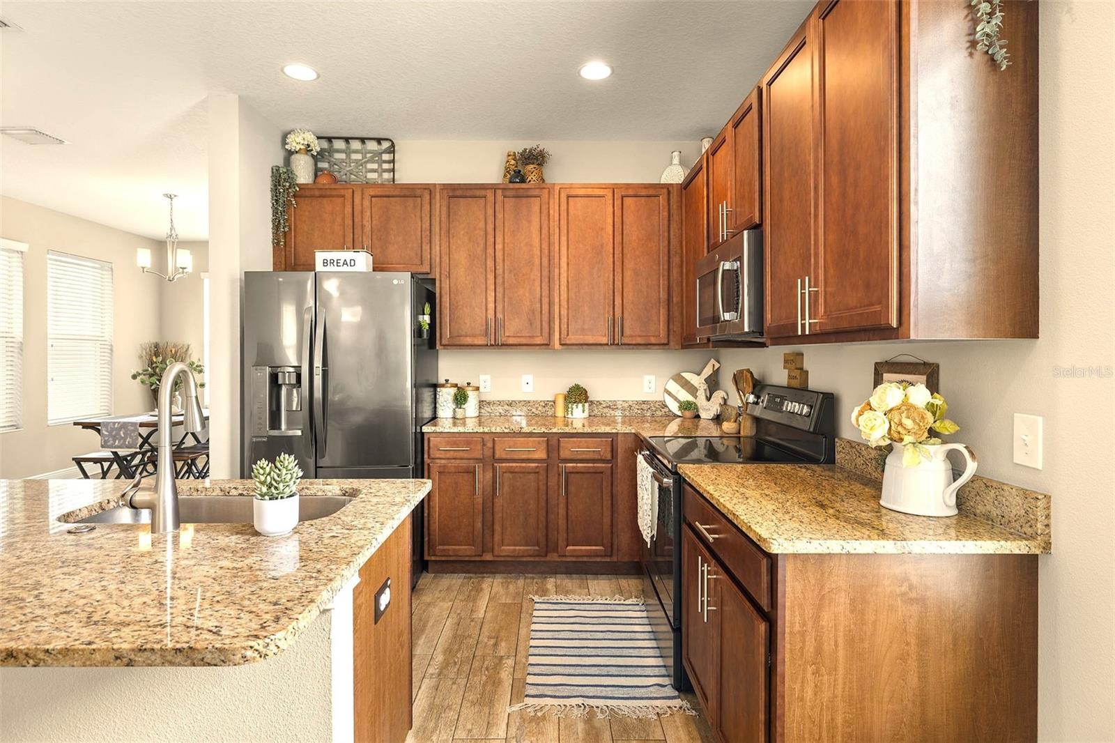 Image 10 of 48 For 1407 7th Avenue N