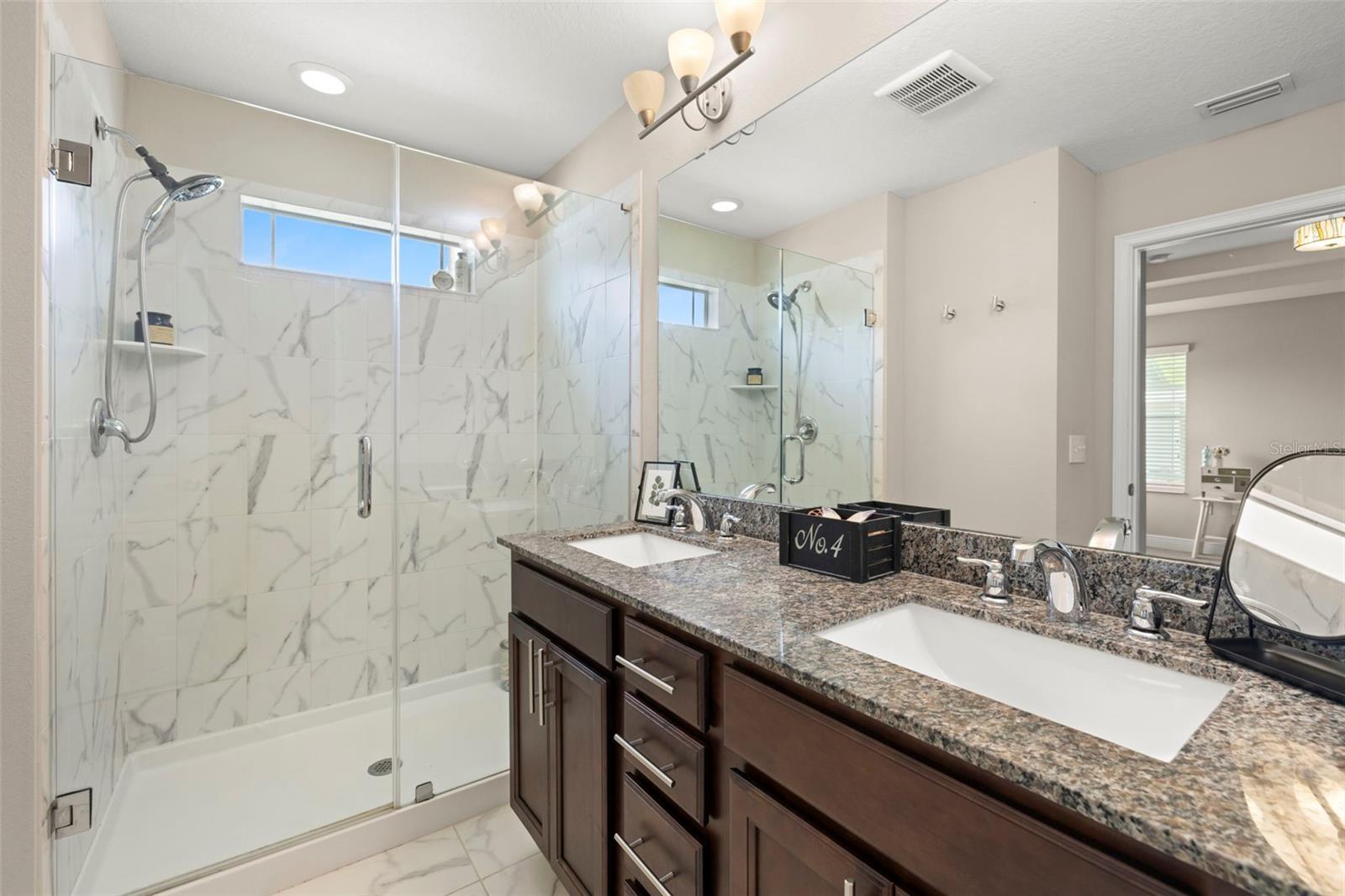 Image 24 of 48 For 1407 7th Avenue N