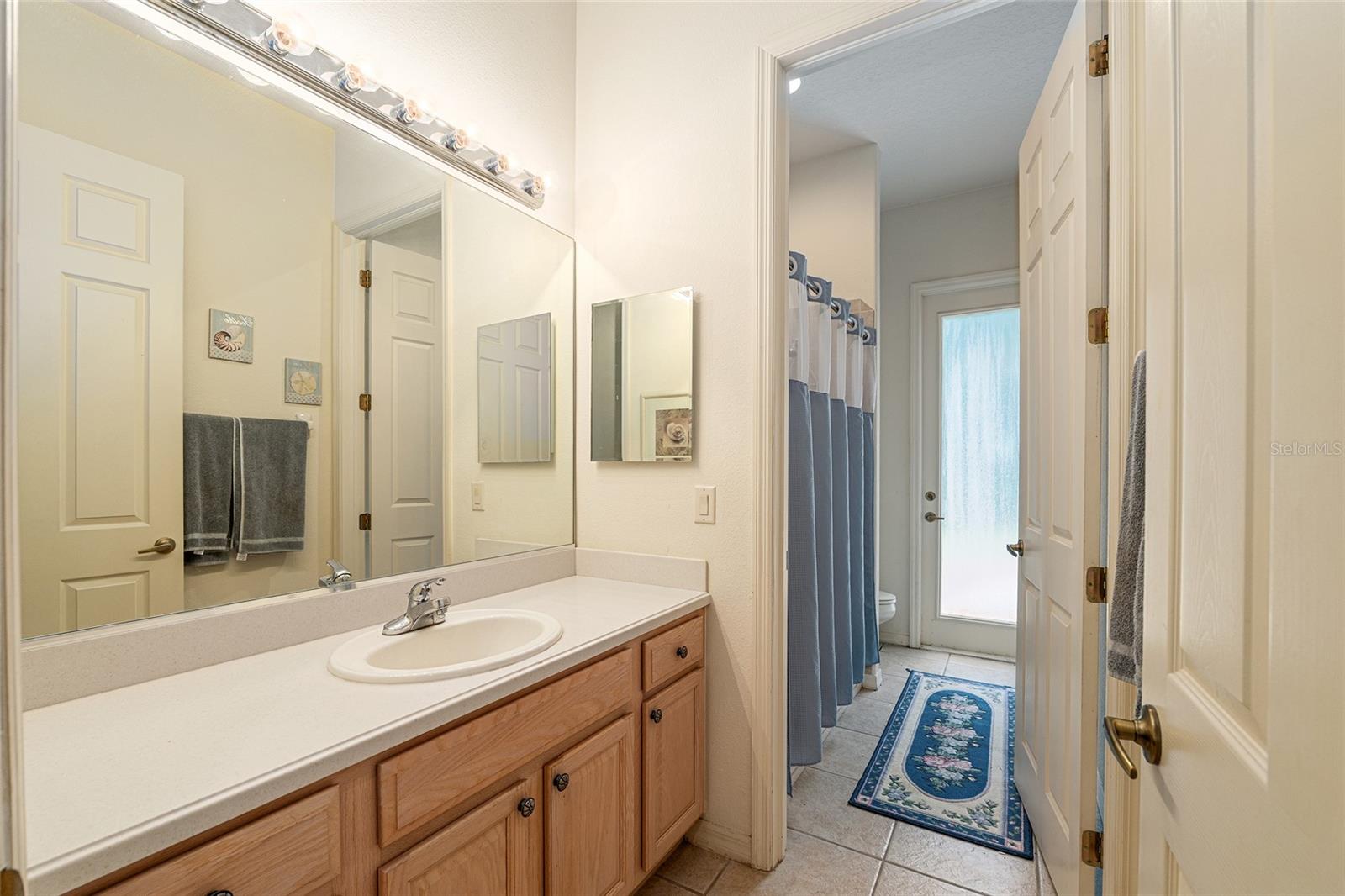 Image 53 of 90 For 932 Rollingwood Court