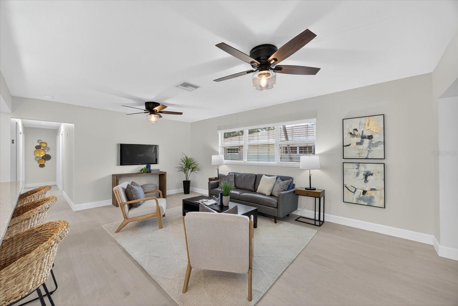 Image 12 of 35 For 3832 10th Street Ne