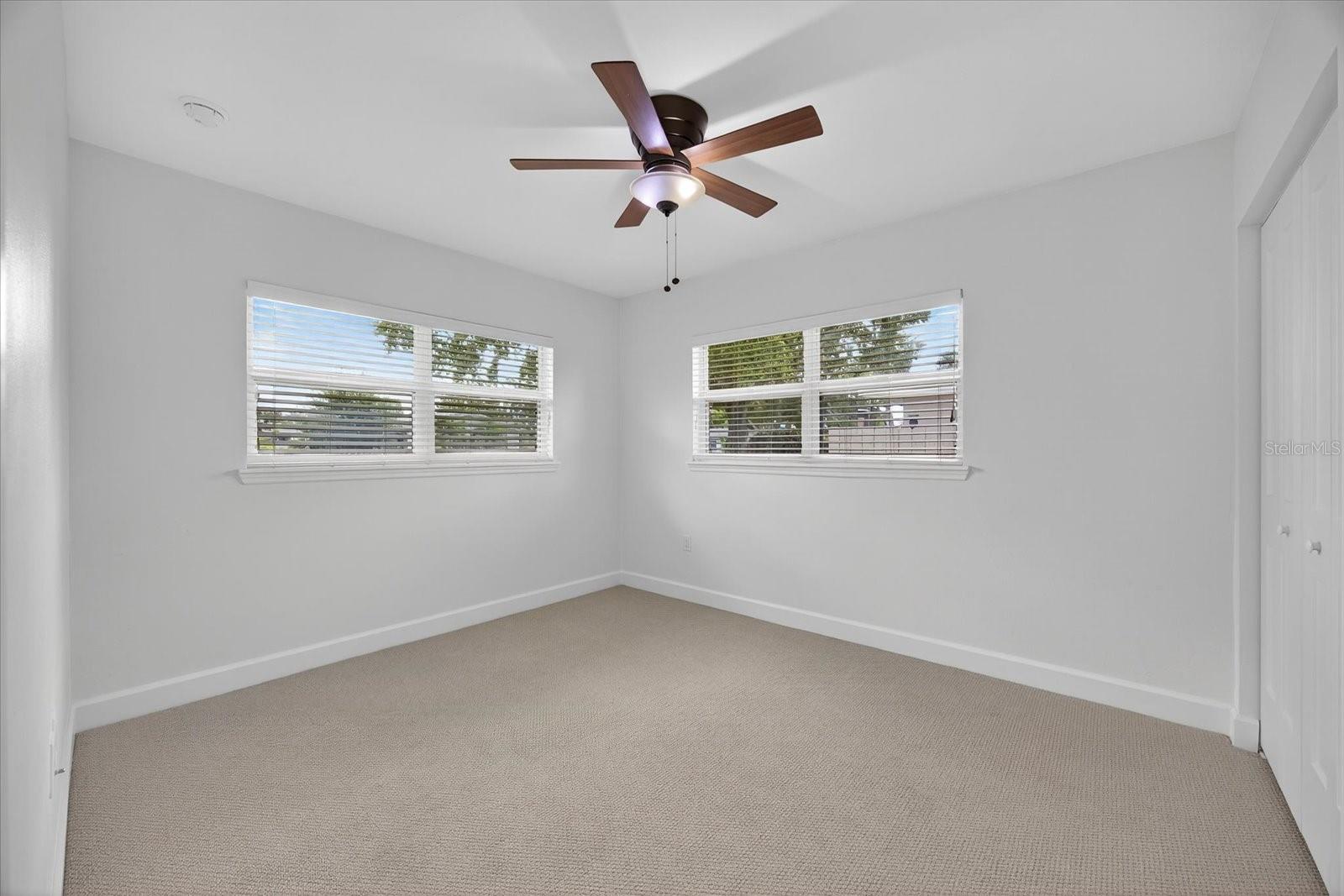 Image 20 of 35 For 3832 10th Street Ne