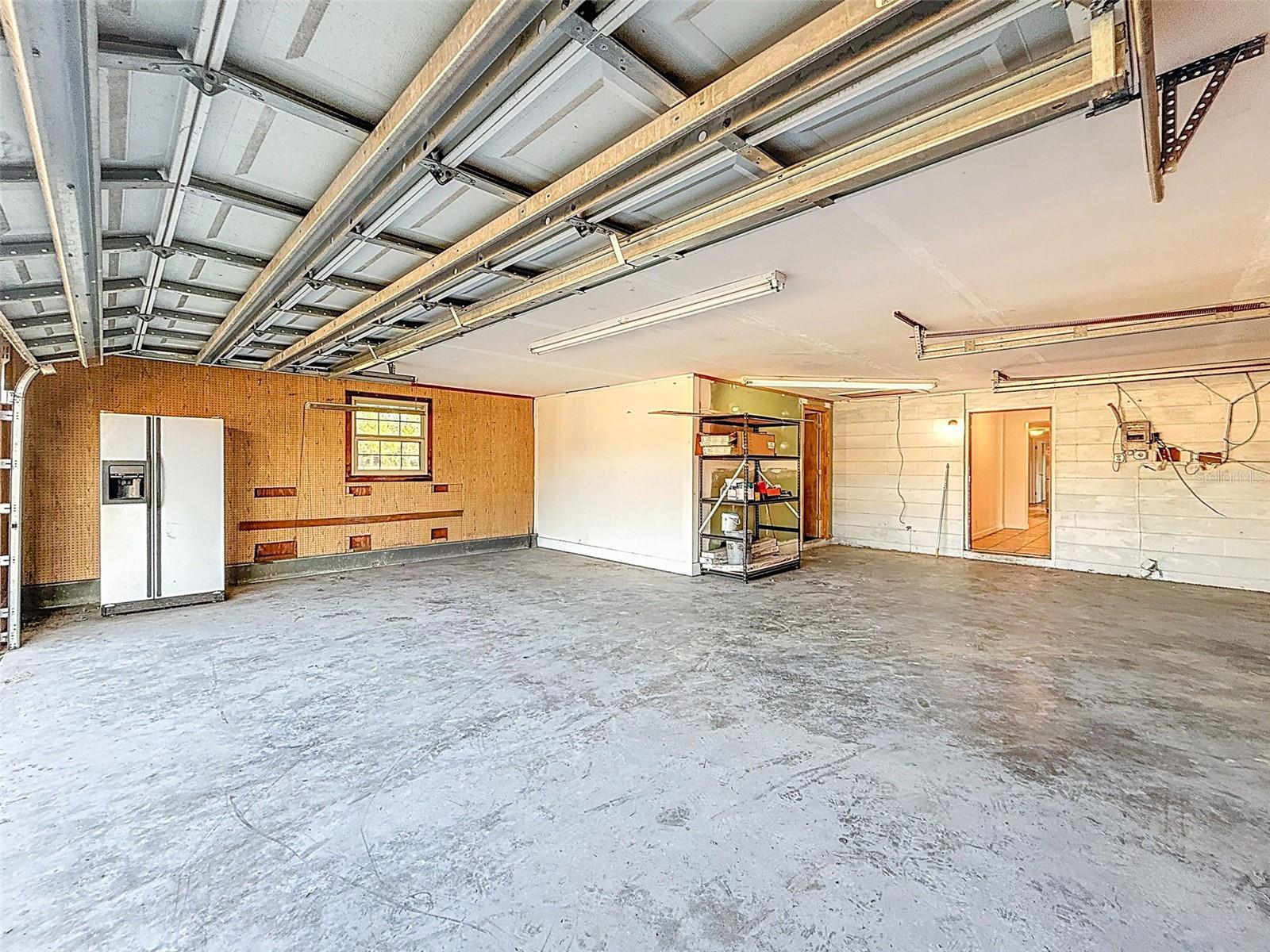 Image 32 of 59 For 3239 Allen Rd