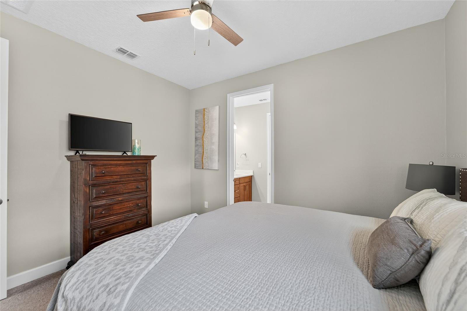 Image 19 of 46 For 5961 Blakeney Loop