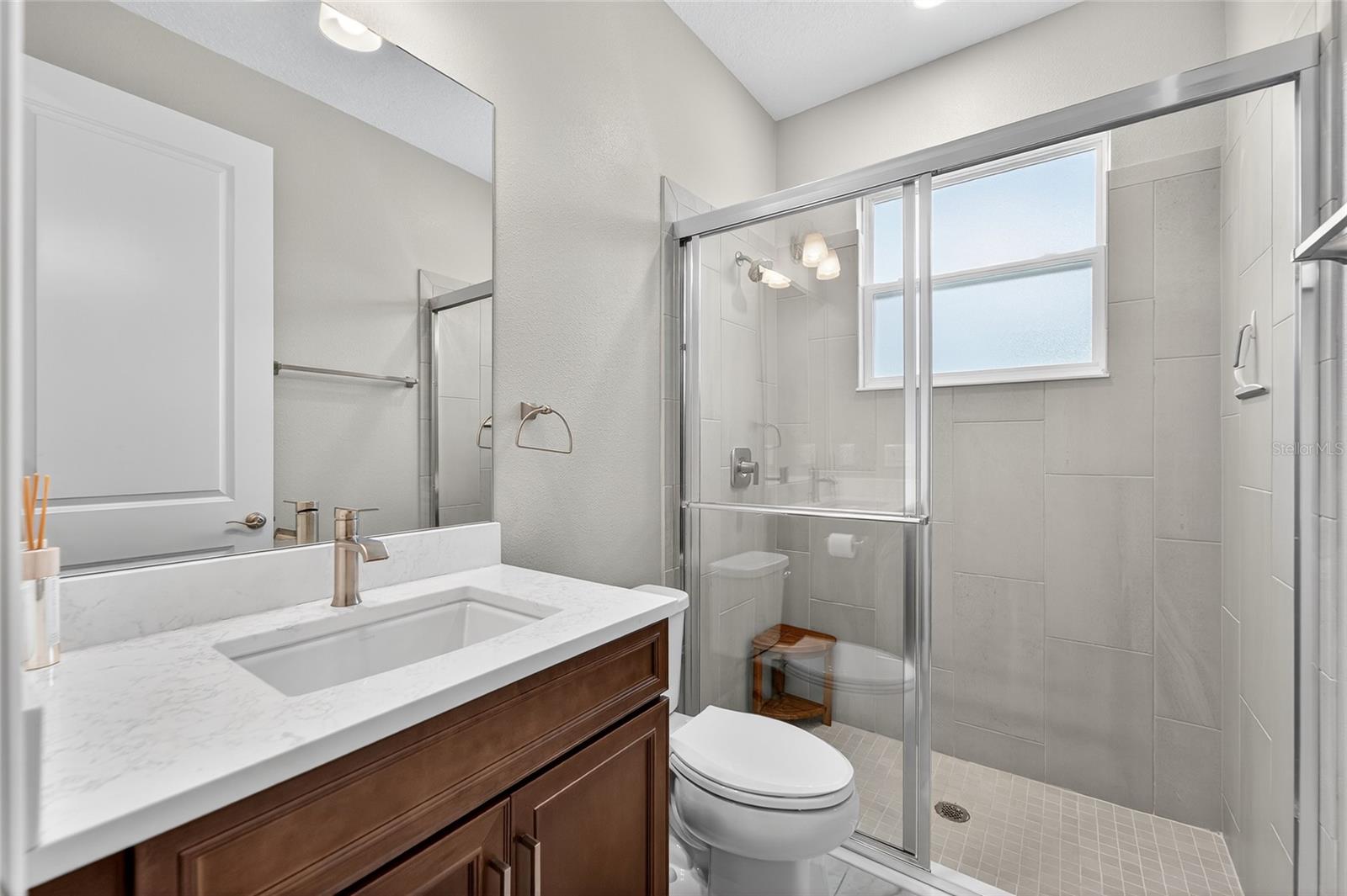 Image 23 of 46 For 5961 Blakeney Loop